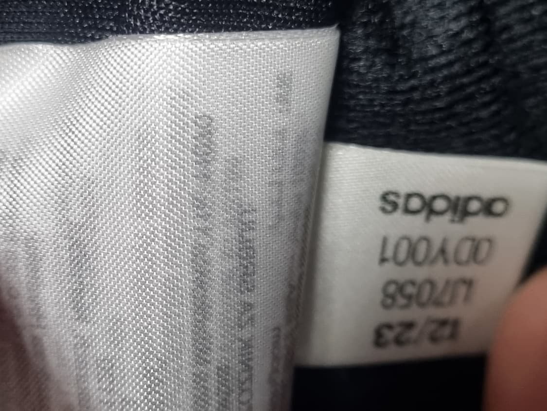 아디다스 검 흰 져지 새상품  상품이미지4