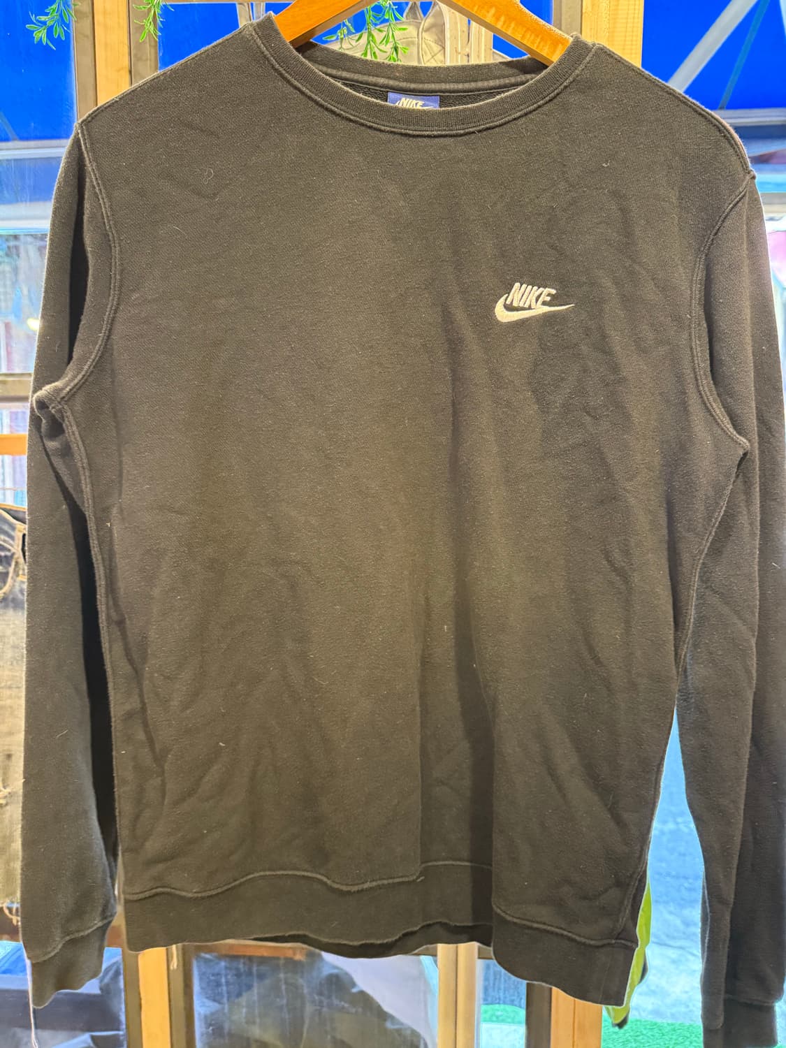 나이키 블랙 맨투맨 상품이미지1