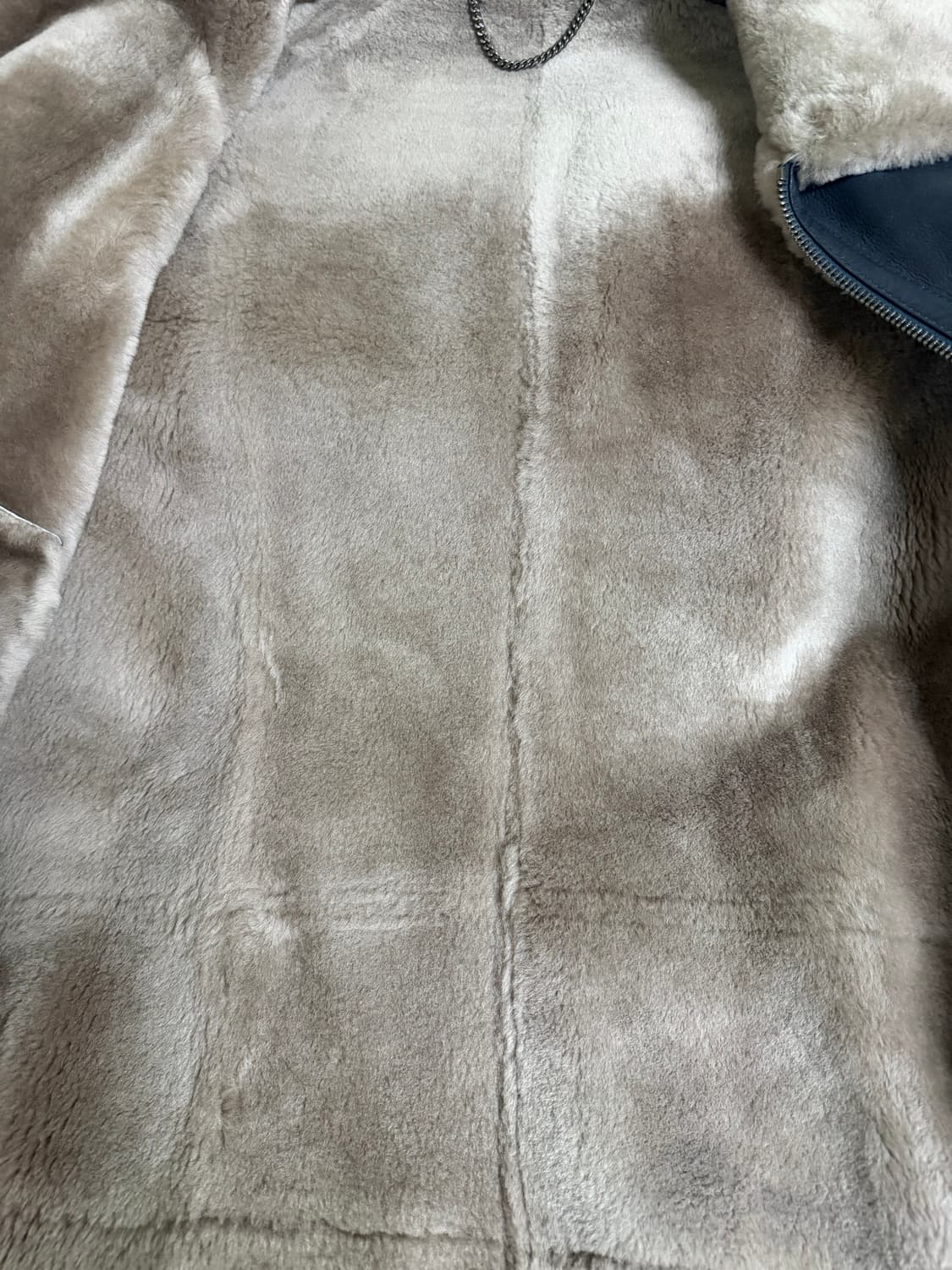 솔리드 옴므 무스탕 52 상태 최상 상품이미지8