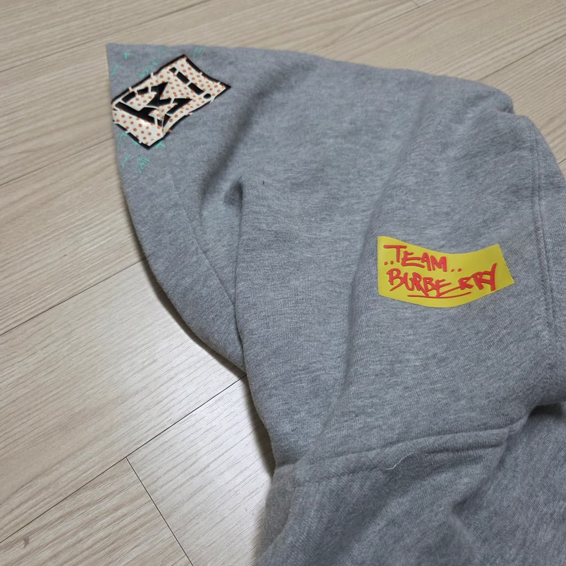 버버리 후드집업 그레이 상품이미지6