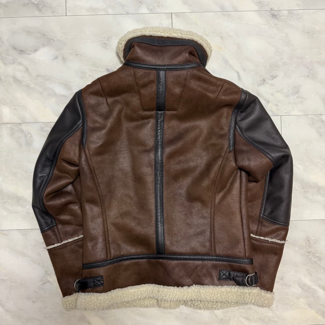 카이아크만 B3 무스탕 브라운 상품이미지2