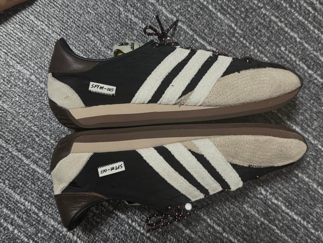 아디다스 송 포 더 뮤트 컨트리 OG (270) 상품이미지4