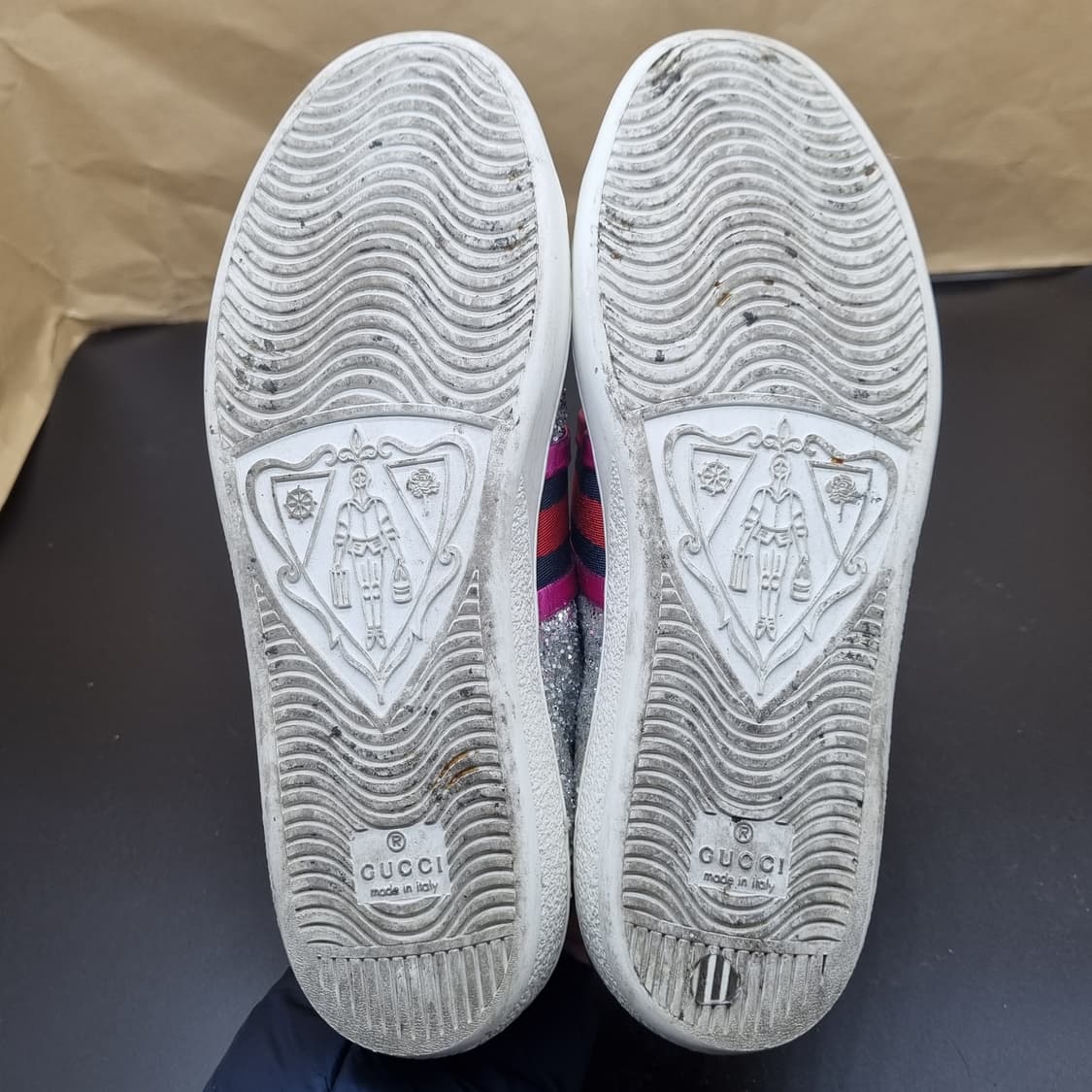 구찌 글리터 여성스니커즈36.5 235 상품이미지3