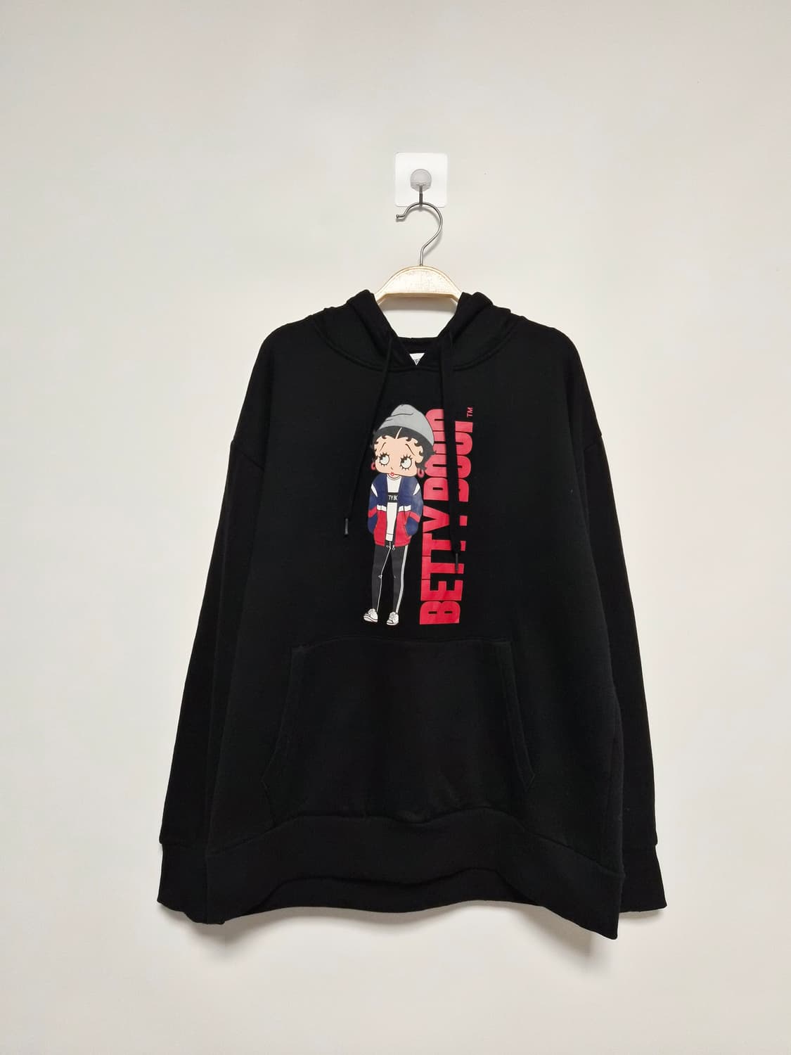 베티붑 정품 블랙 약기모 후드티 상품이미지4