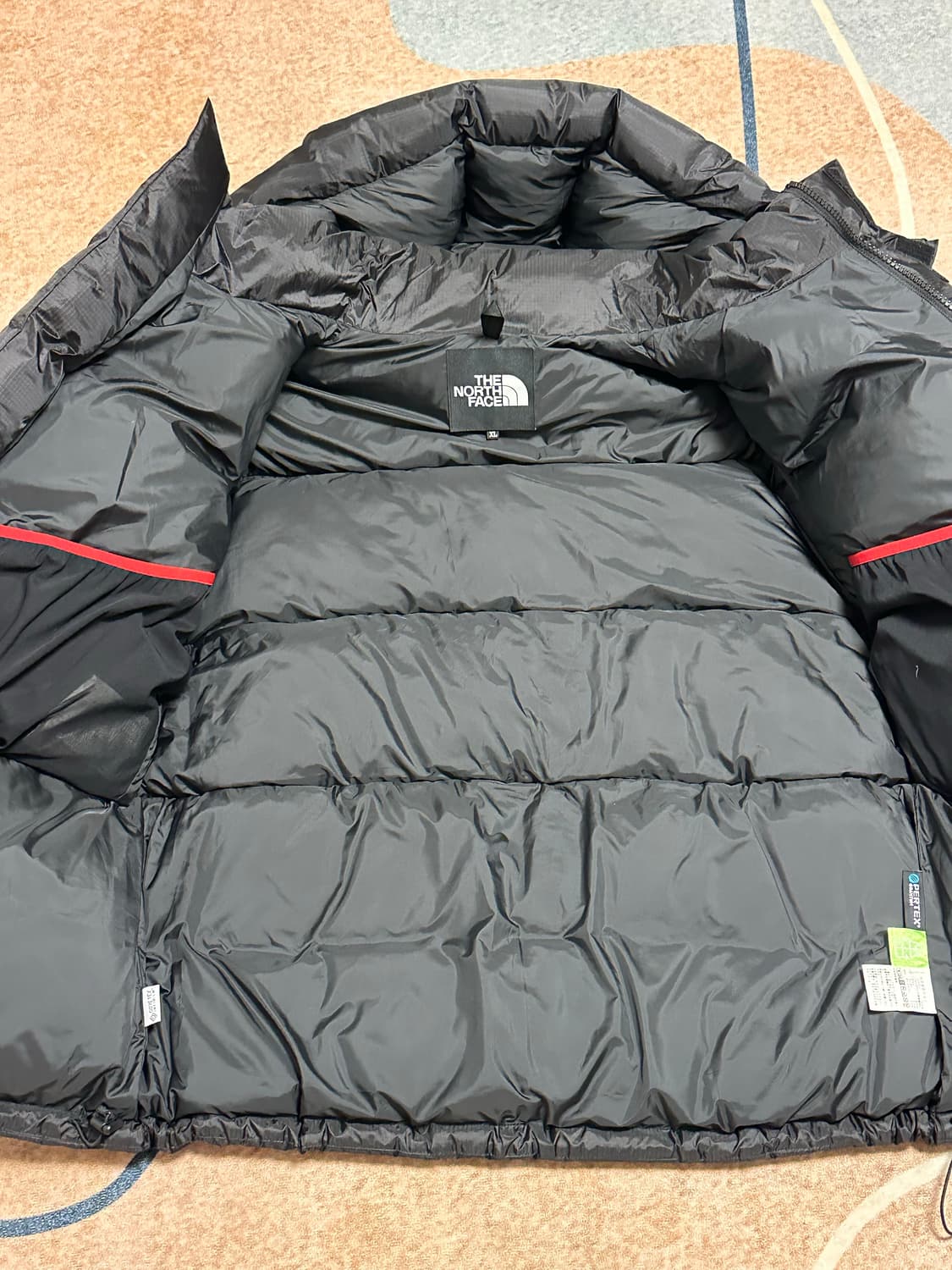 [XL] 노스페이스 힘다운 패딩 블랙 ( 일본판 ) 상품이미지3