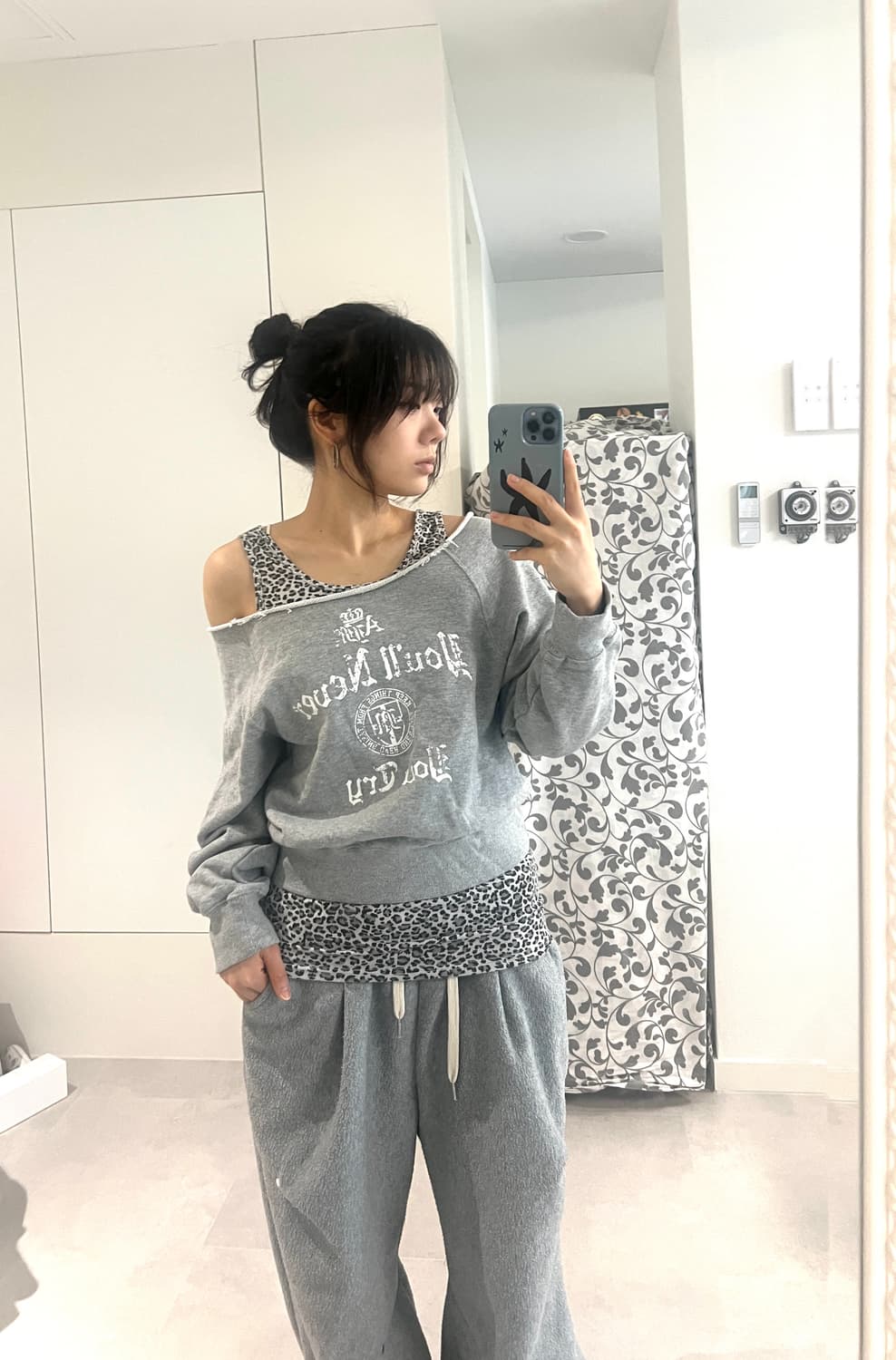 그레이 호피 오프숄더 2pc 상품이미지1