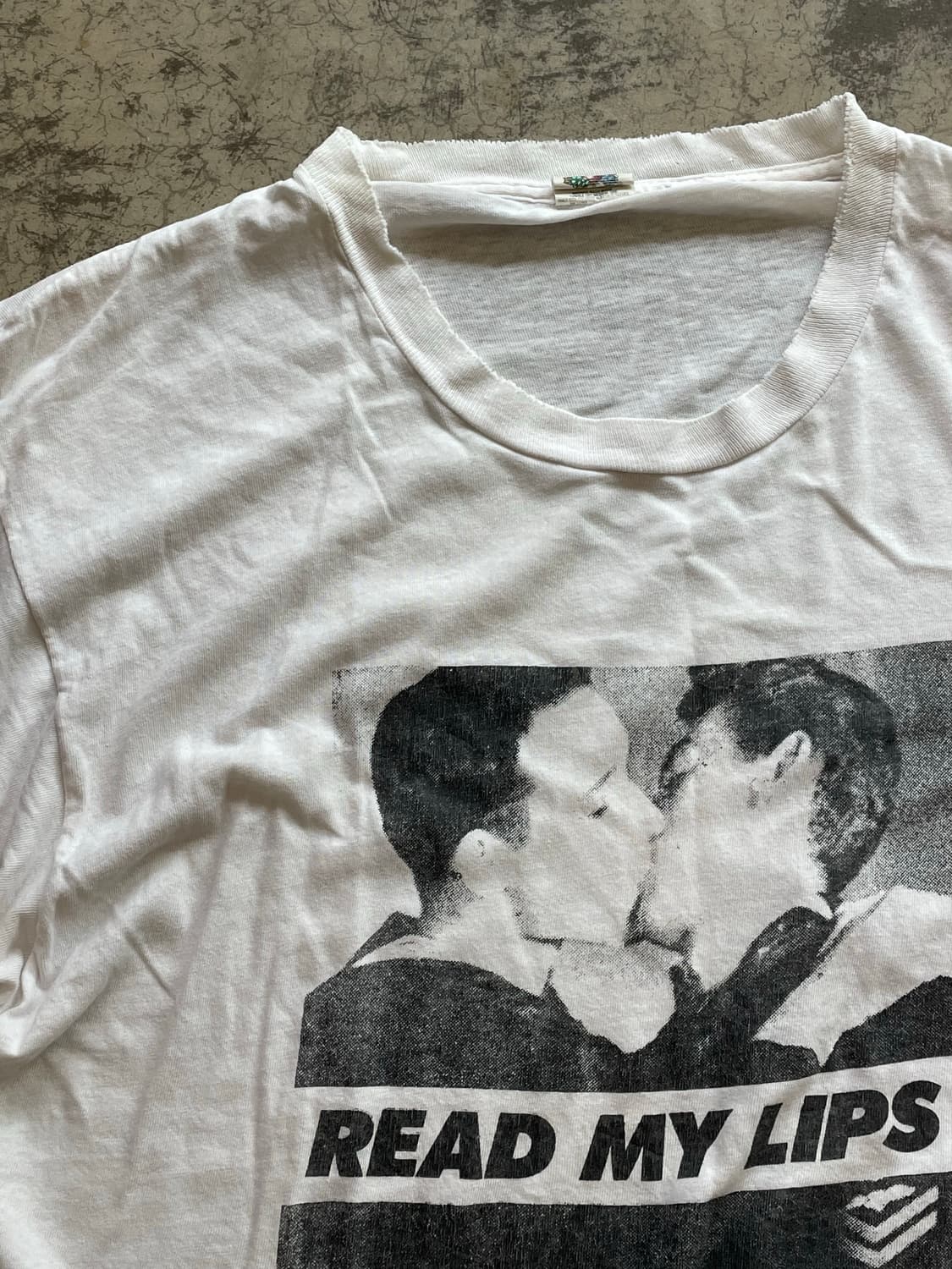 80s Gran Fury “Read My Lips” 아트웍 티셔츠 상품이미지3