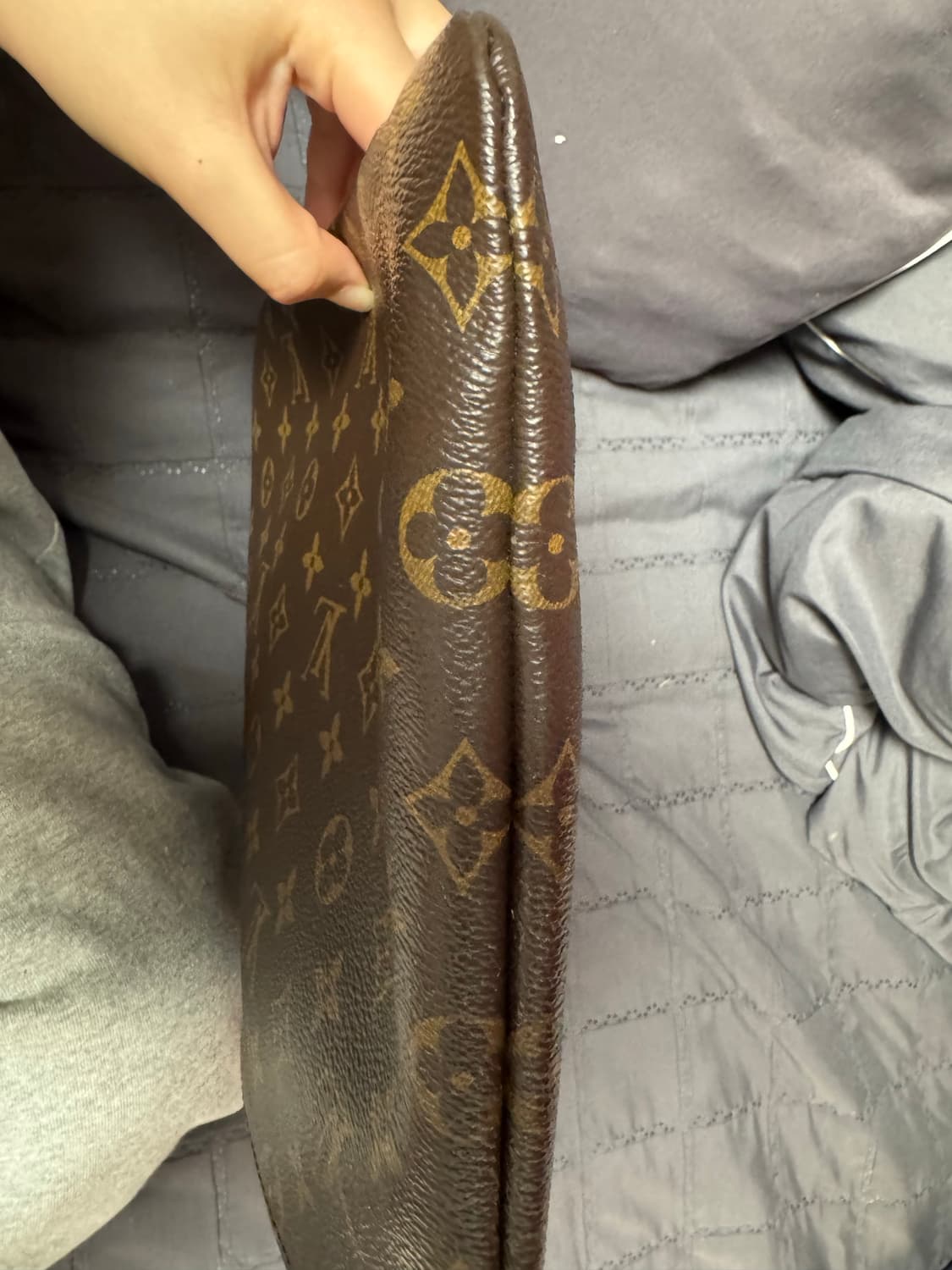 루이비통 클러치백 100% 정품 실사용 5회 미만 급처 상품이미지5