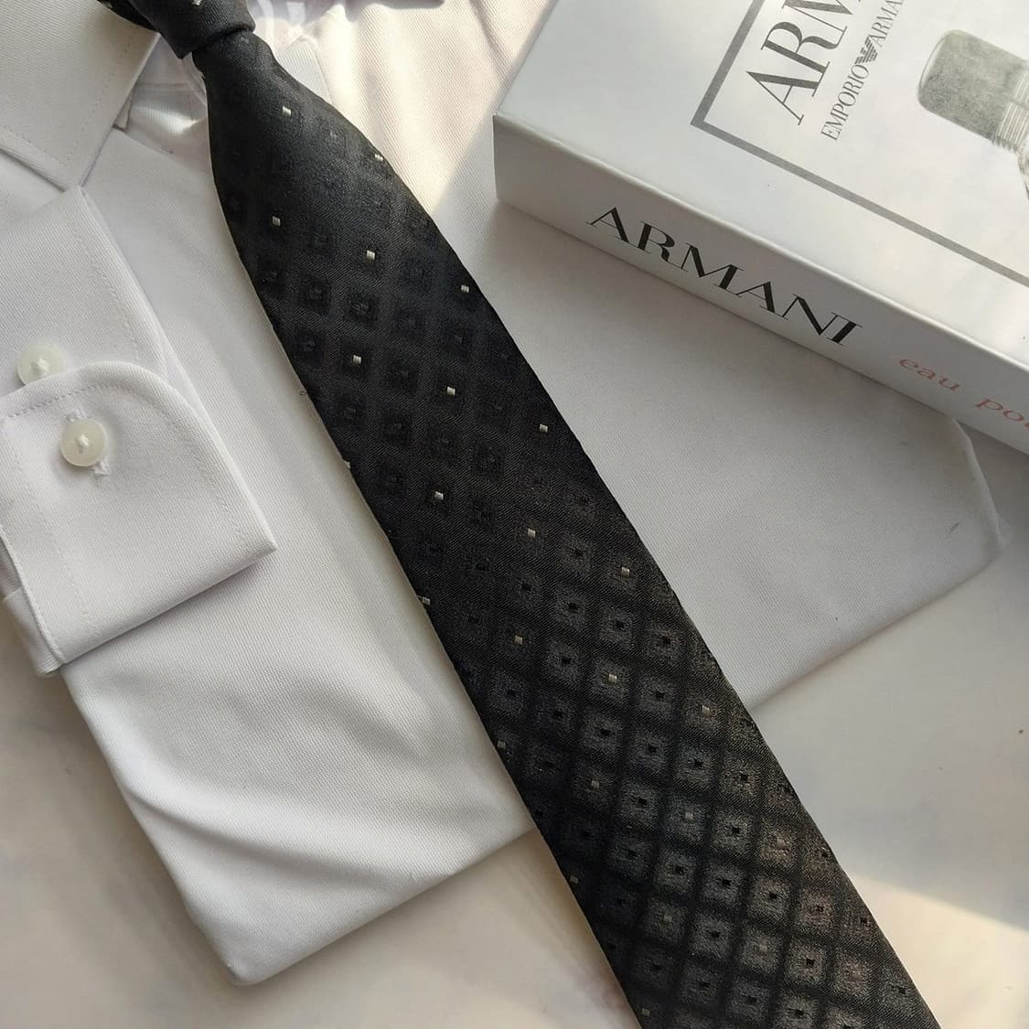 GIORGIO ARMANI 조르지오 아르마니 실크 기하 자카드 넥타이 9 상품이미지8