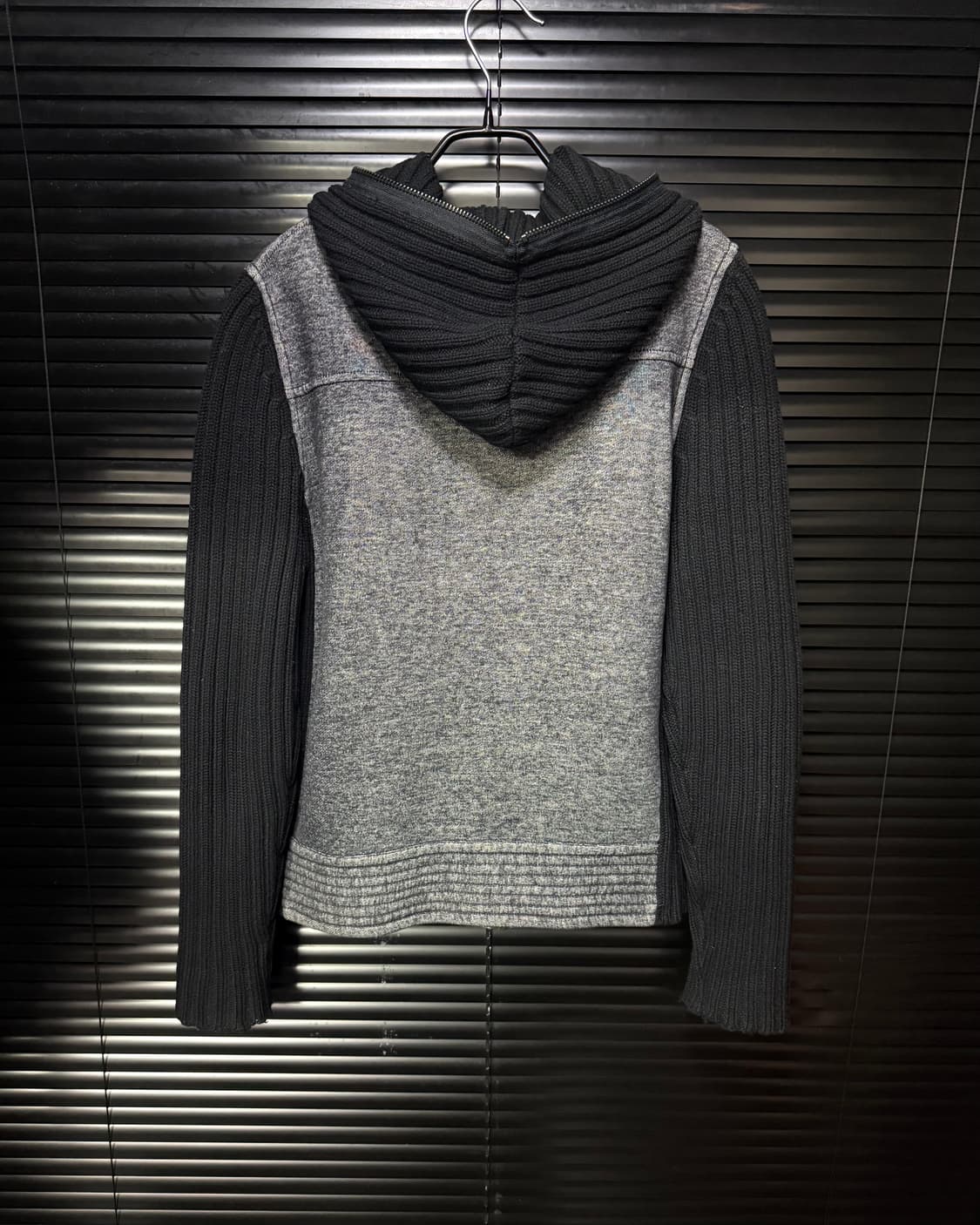 DKNY 도나카란 후드 집업 니트 스웨터 믹스 락시크 고스 펑크 블랙 M 상품이미지5