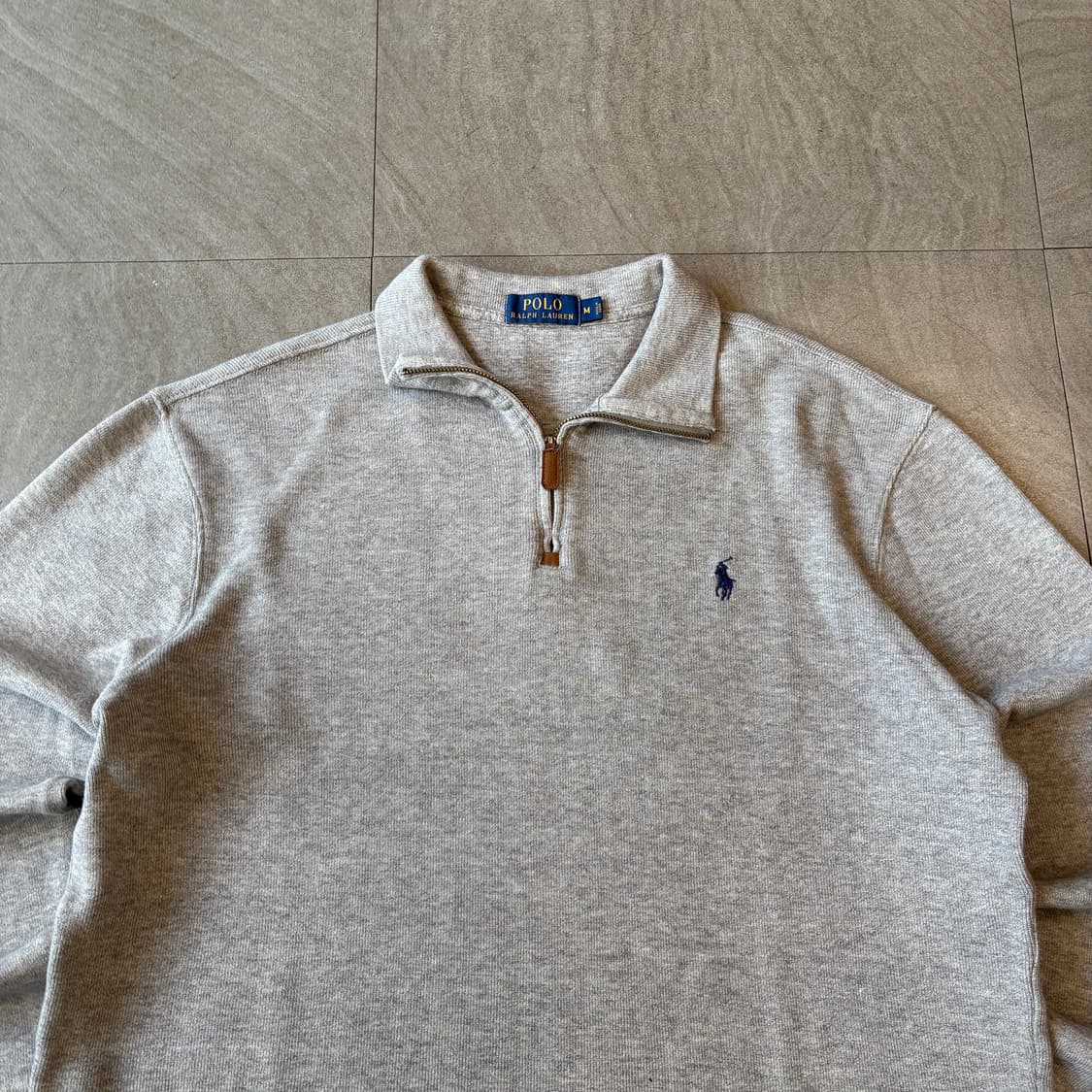 폴로 정품 최신라벨 그레이 반집업 니트 상품이미지3