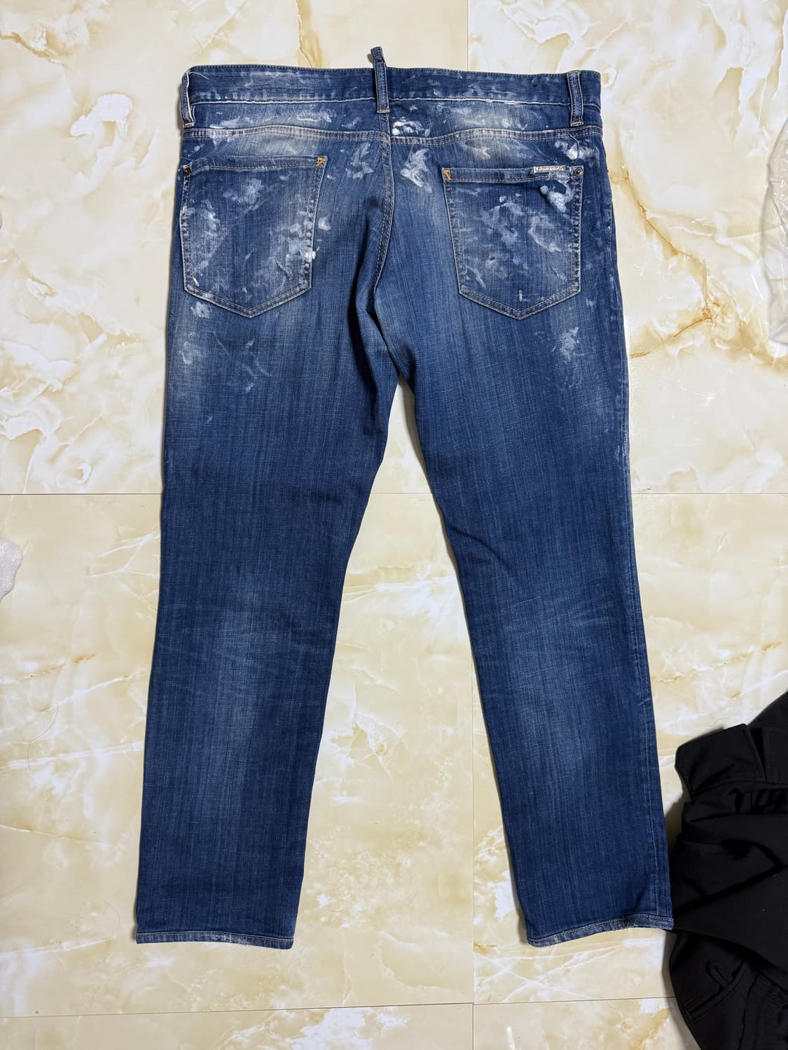 디스퀘어드2 14ss 스틸탭 쿨가이진 52사이즈 상품이미지2