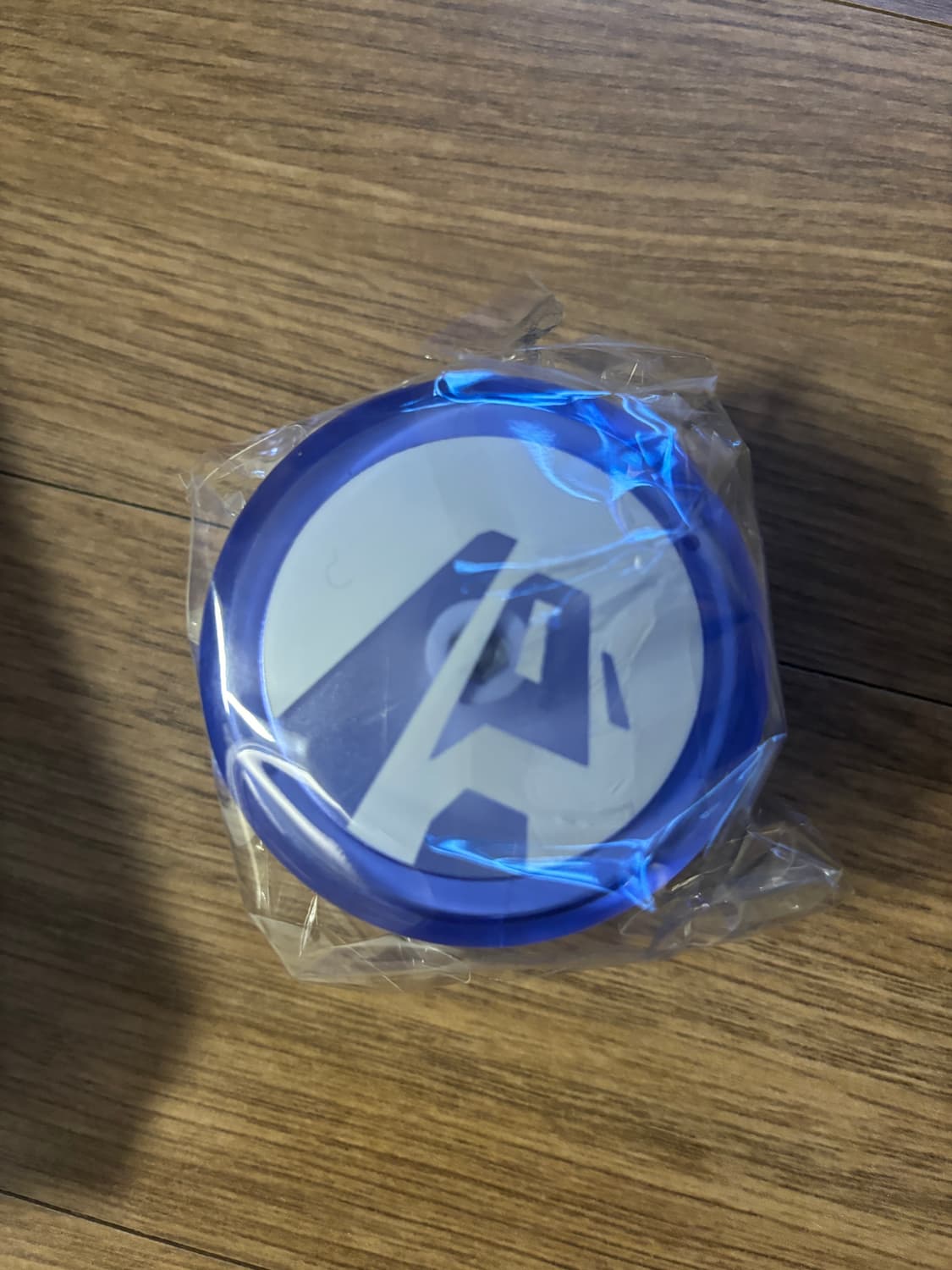 베이프 x 프레시띵즈 반투명 요요 블루 상품이미지3