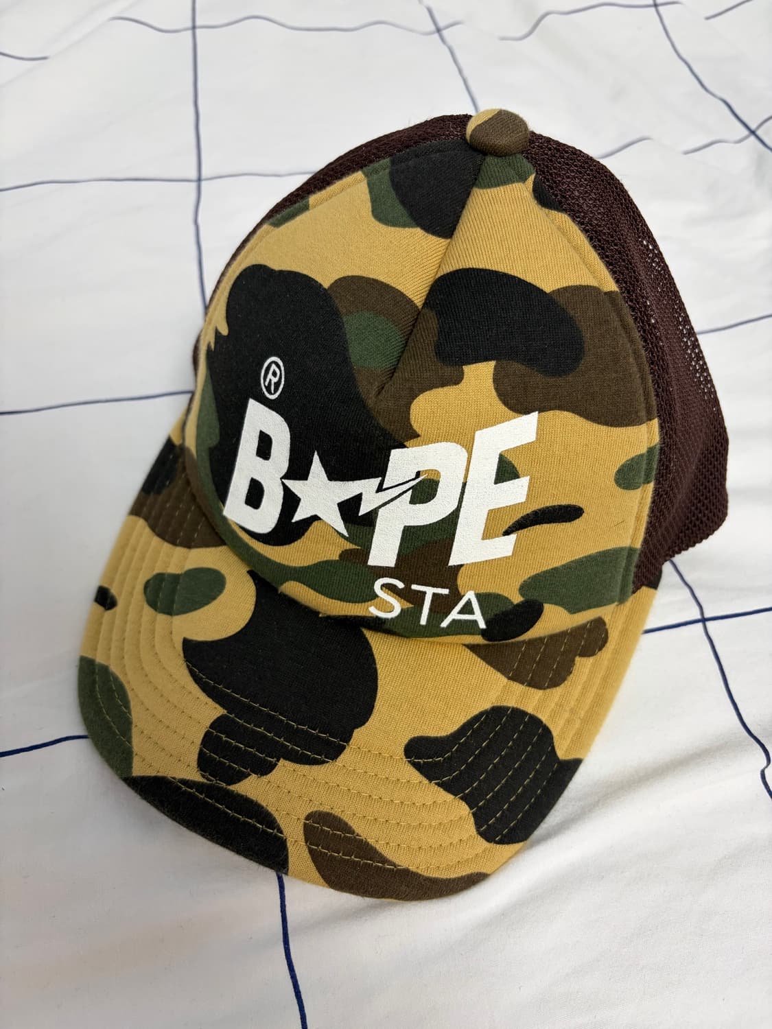 베이프 1st 카모 스타 메쉬 트러커캡 상품이미지1