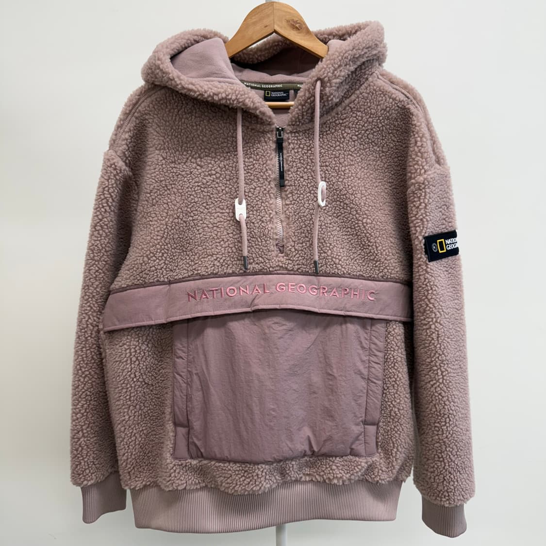 내셔널지오그래픽 뽀글이 반집업 L 상품이미지1