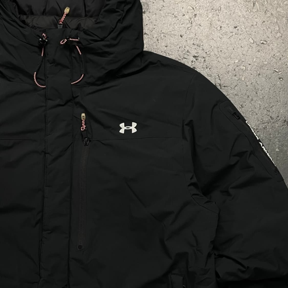 105 언더아머 패딩  상품이미지2