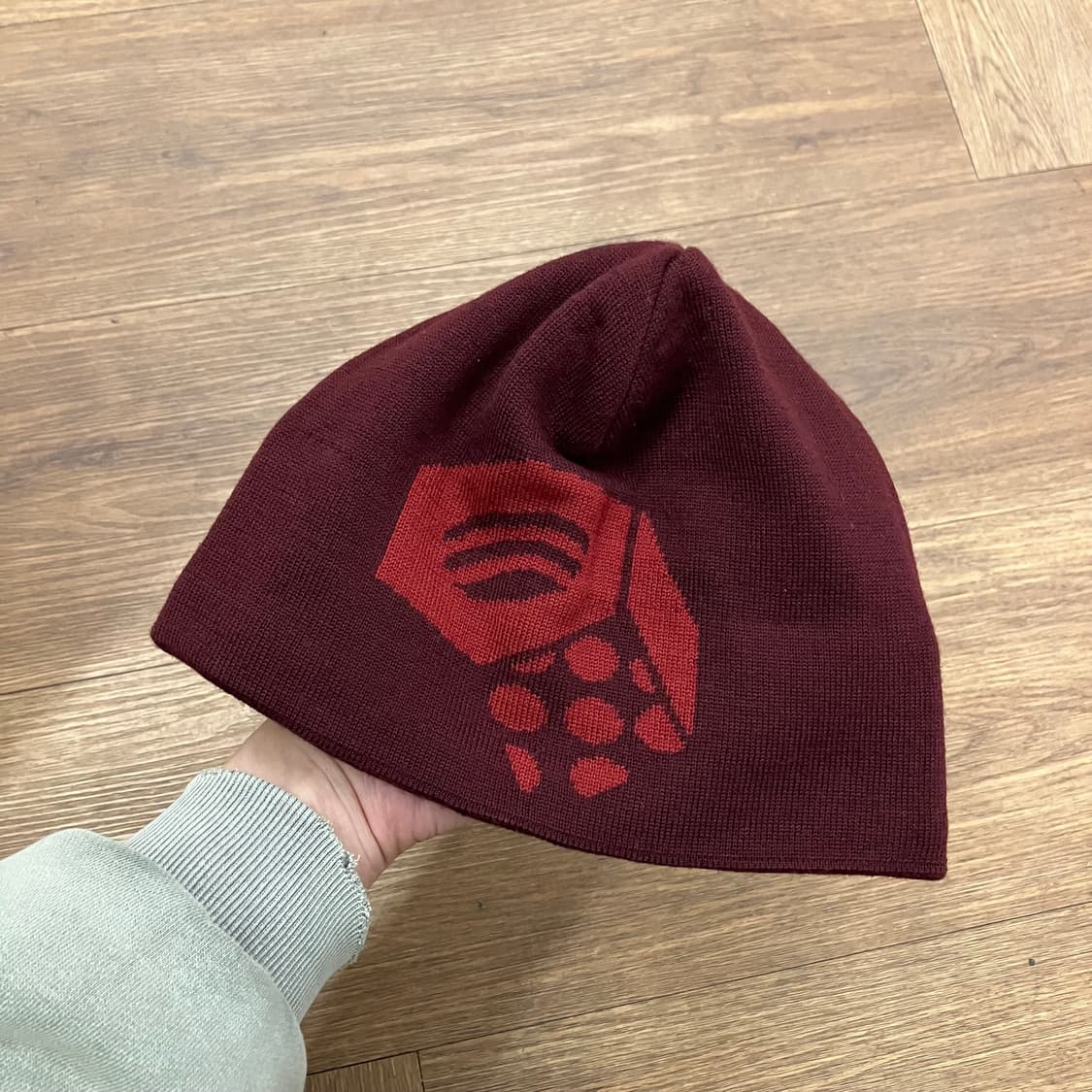 N164 마운틴하드웨어 비니 상품이미지1