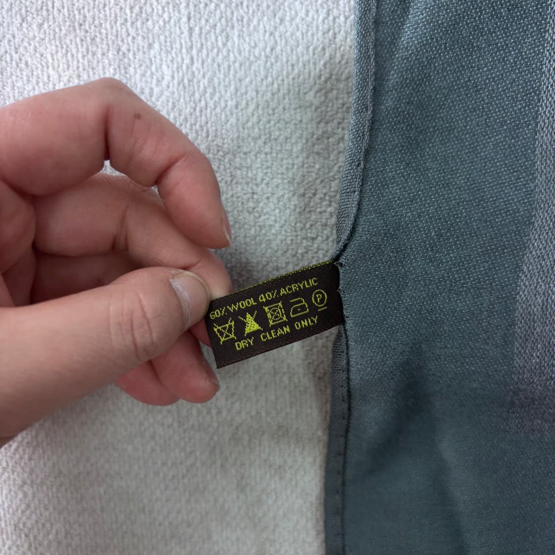 루이비통 모노그램 아크릴 청색 머플러  상품이미지5