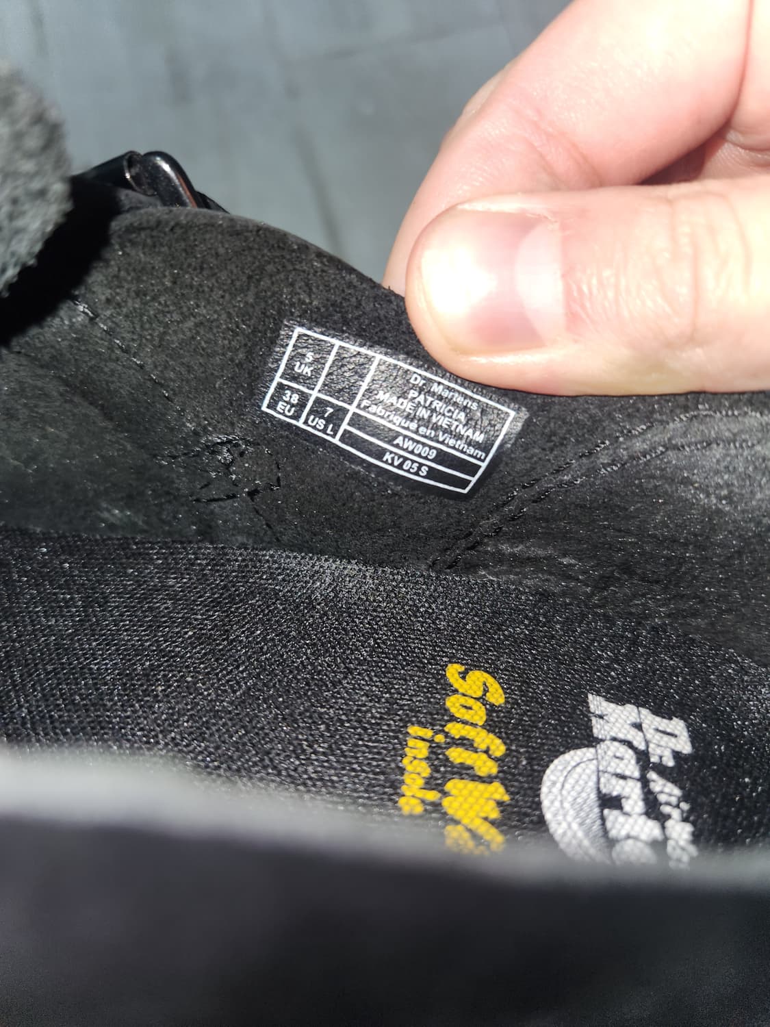 닥터마틴 패트리샤 블랙 상품이미지5