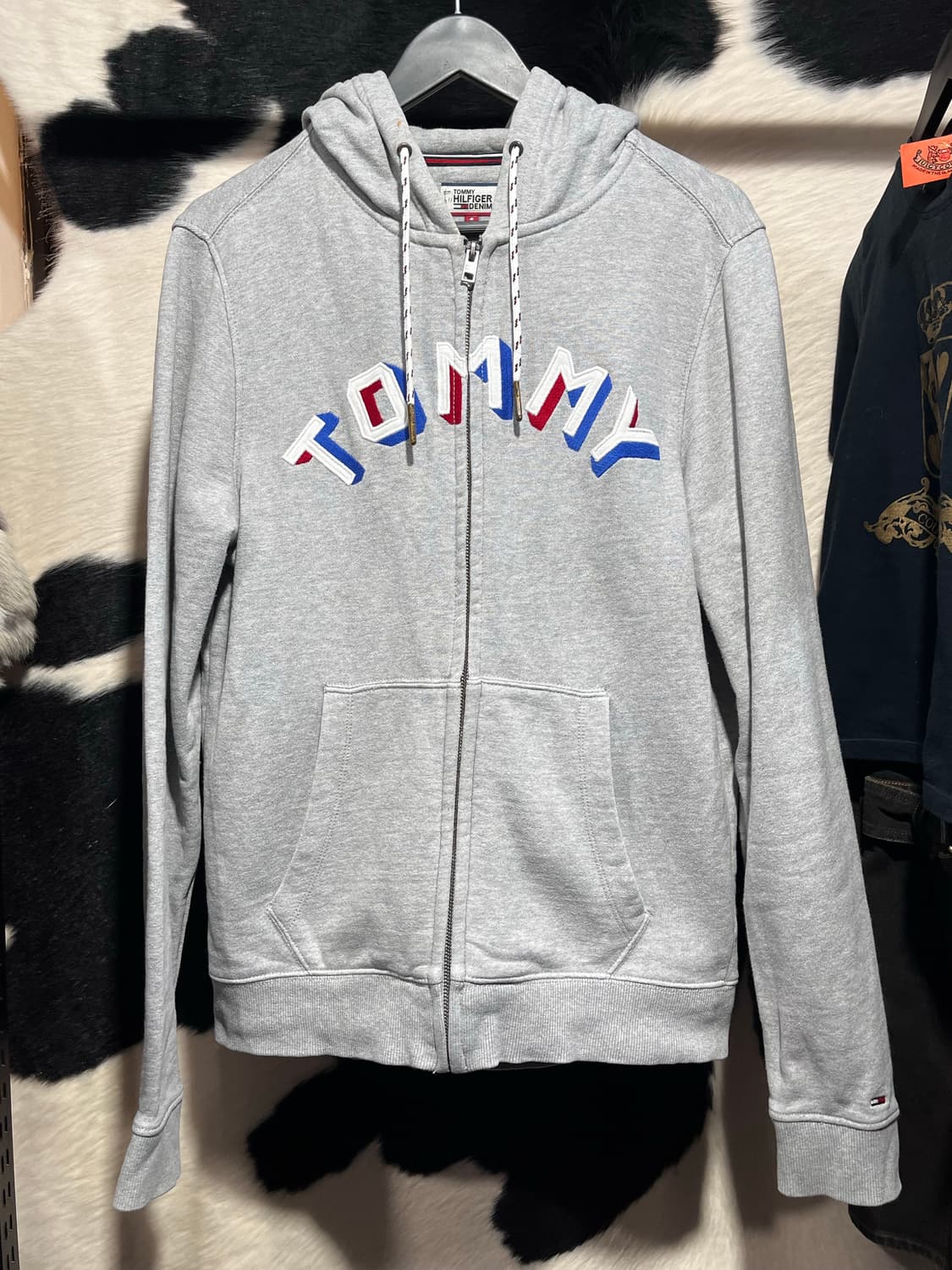 타미힐피거 자수 로고 프린팅 후드집업 상품이미지2