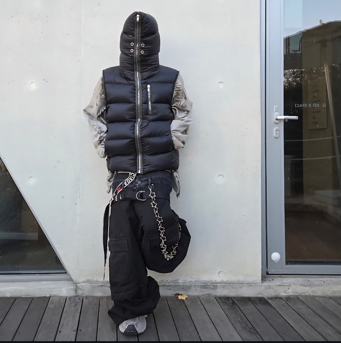 릭오웬스 김프 베스트 구스 다운 푸퍼 후드 조끼 블랙 상품이미지1