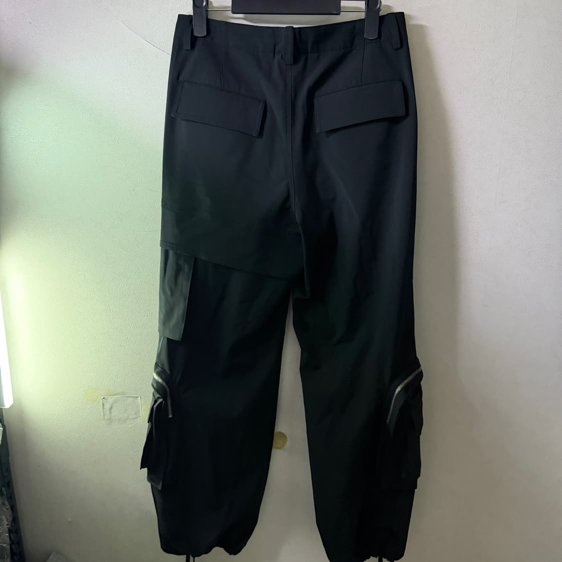 우영미 파리 디테일 카고팬츠 46 (케어탭 제거) 상품이미지3