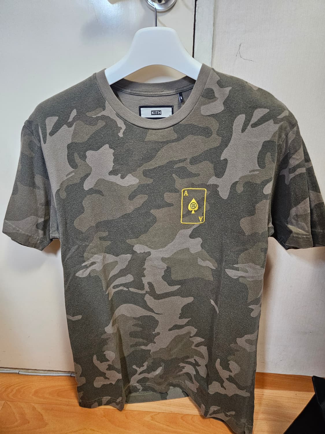 100~105) 키스 KITH 카모 티셔츠 상품이미지1