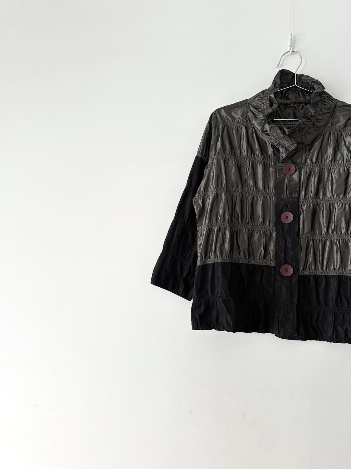 Glossy gradient queen jacket 상품이미지2