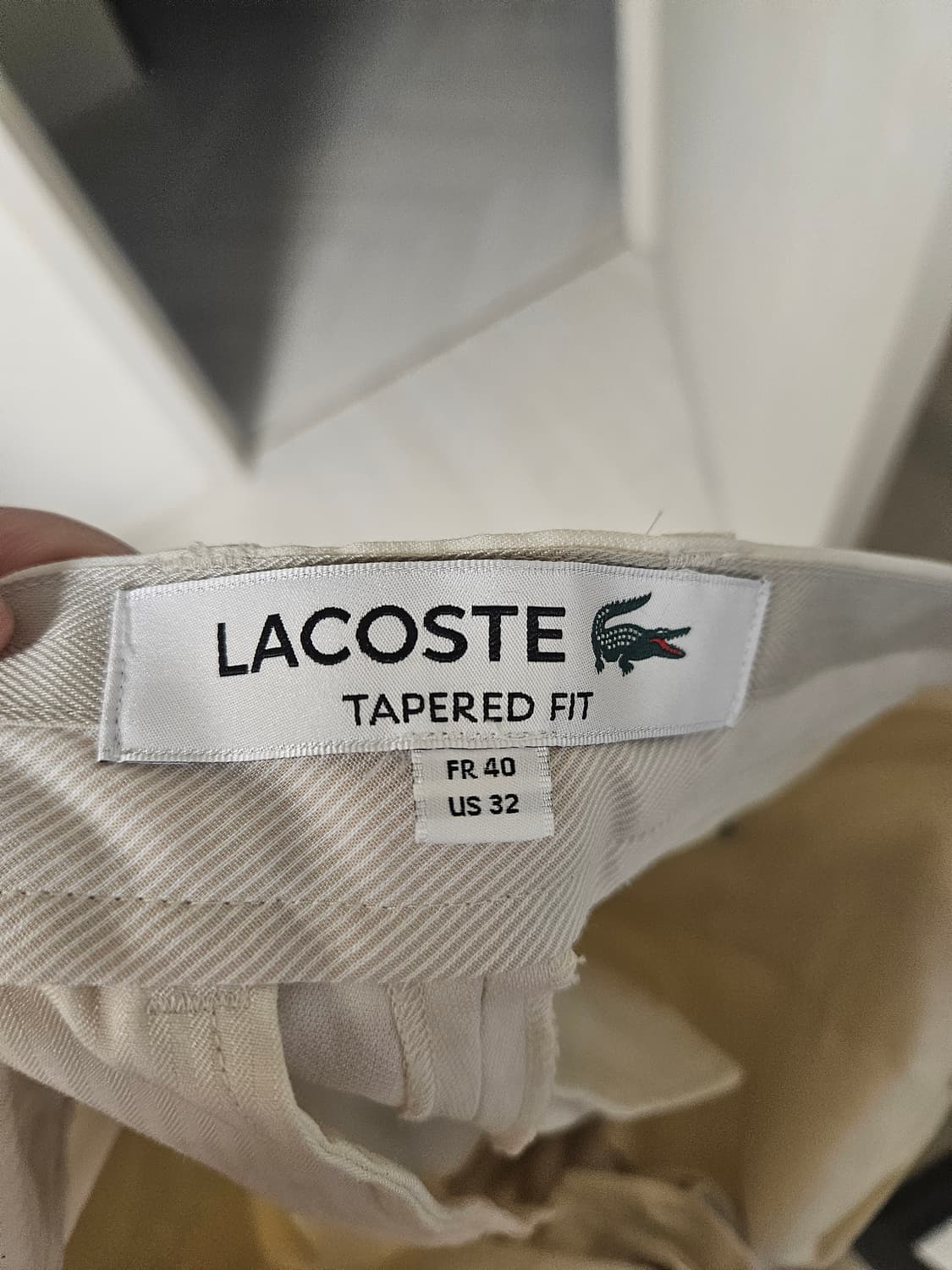 라코스테 테이퍼드 추연사 치노팬츠 화이트 32(미착용) 상품이미지3