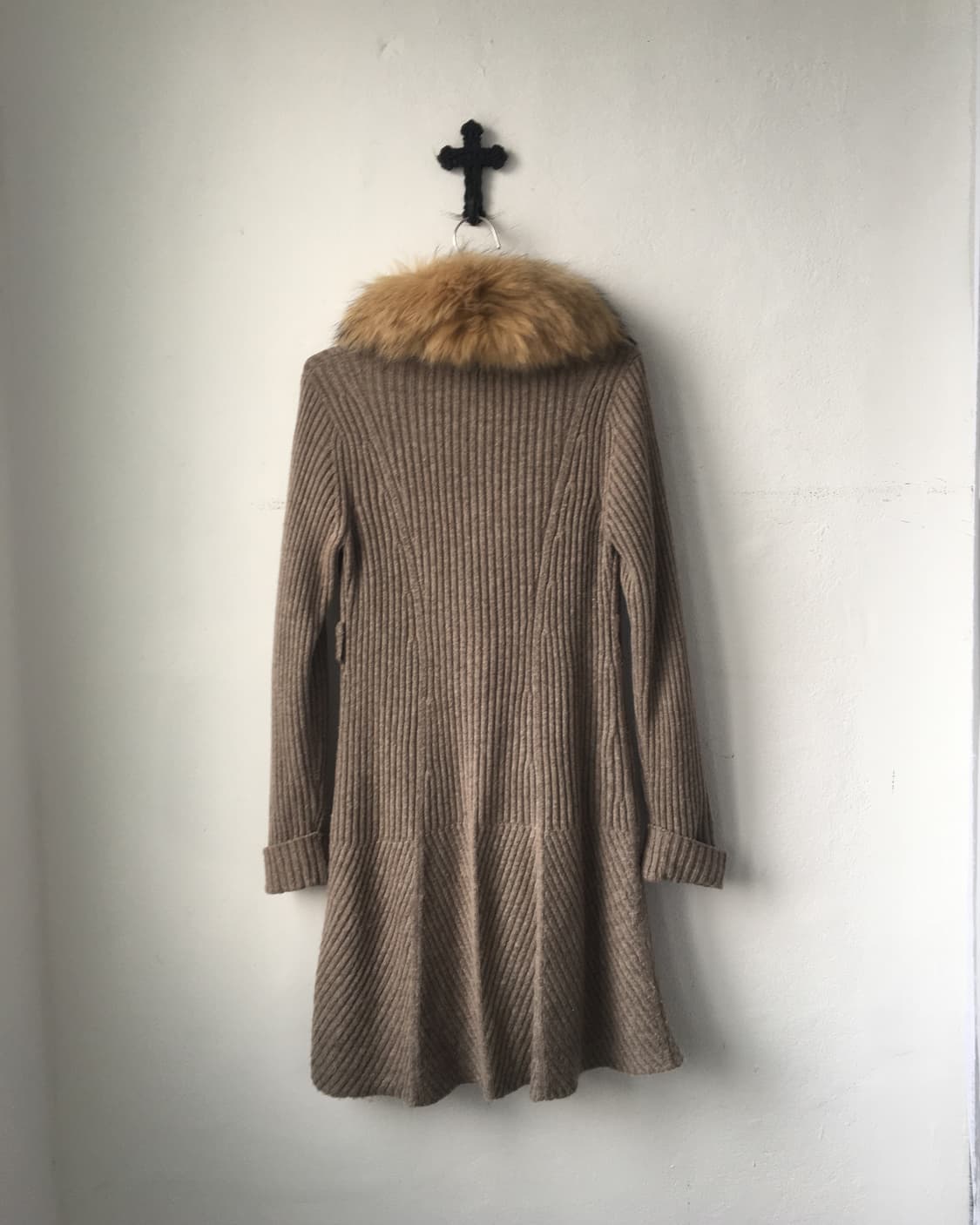 Fur collar point belted knit caridgan 상품이미지3