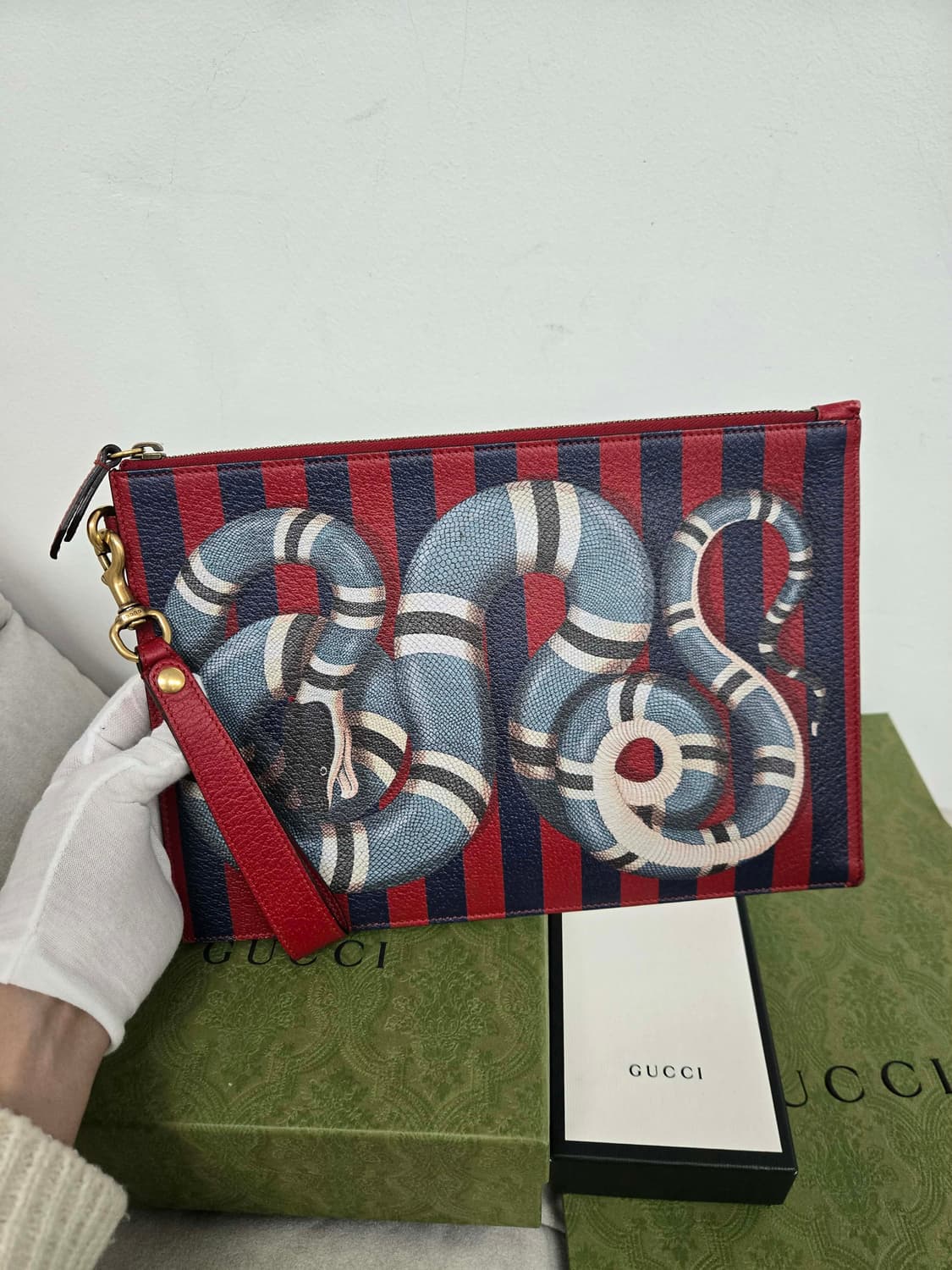 [보증서 정품] 구찌 킹스네이크 한정 클러치백 상품이미지3