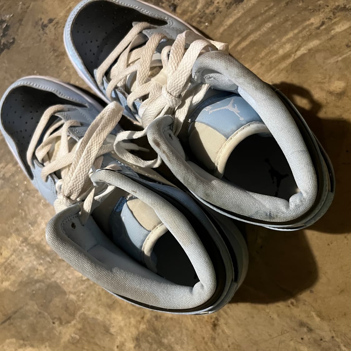 나이키 에어조던 1 미드 상품이미지7