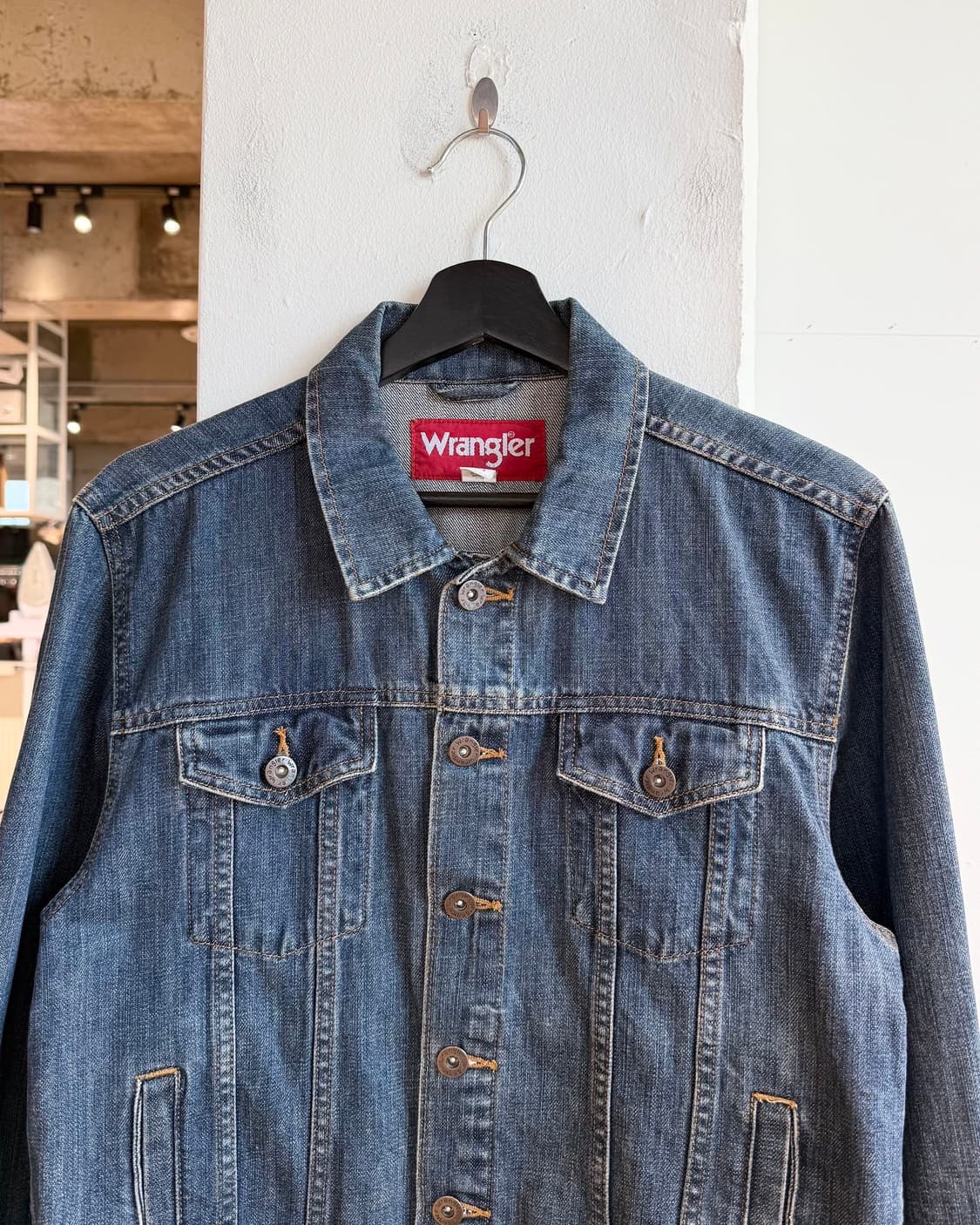 랭글러 데님스탠다드 워시드 자켓  상품이미지3