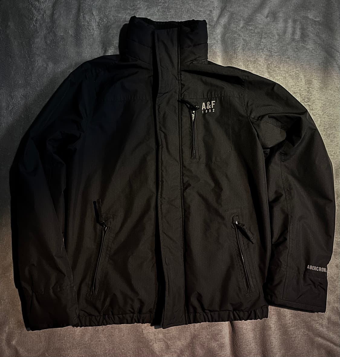 아베크롬비 남성 자켓 바람막이 S 사이즈입니다 상품이미지1