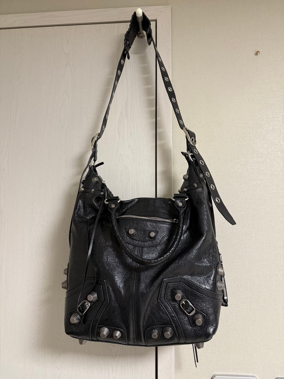 발렌시아가 르 카골 맨 미디움 토트백 상품이미지1