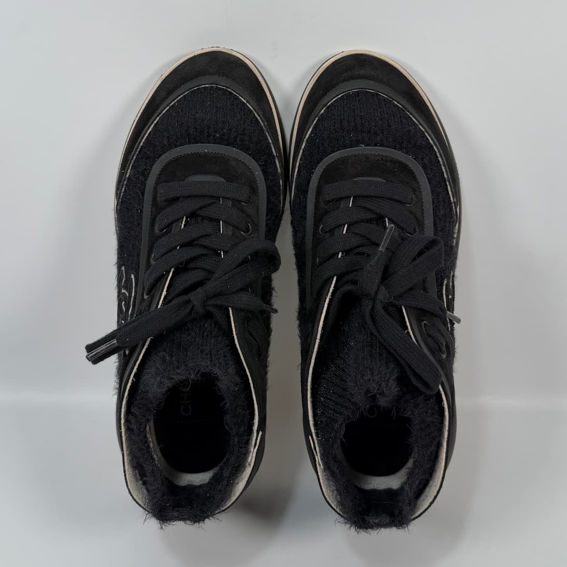 샤넬 CC 로고 패브릭 스웨이드 스니커즈 (245) 상품이미지6