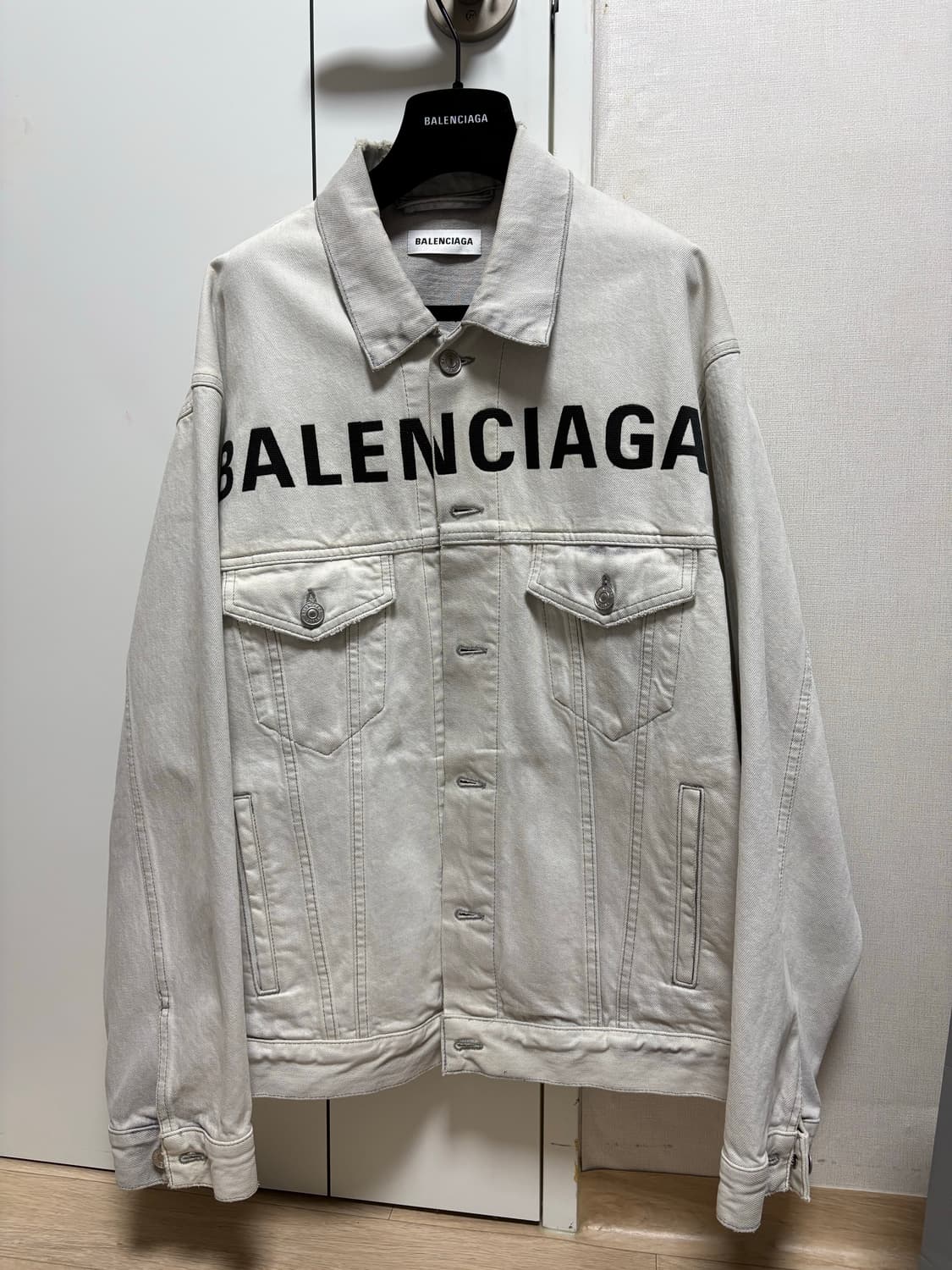 (100) 발렌시아가 자수 데님 청자켓 상품이미지2