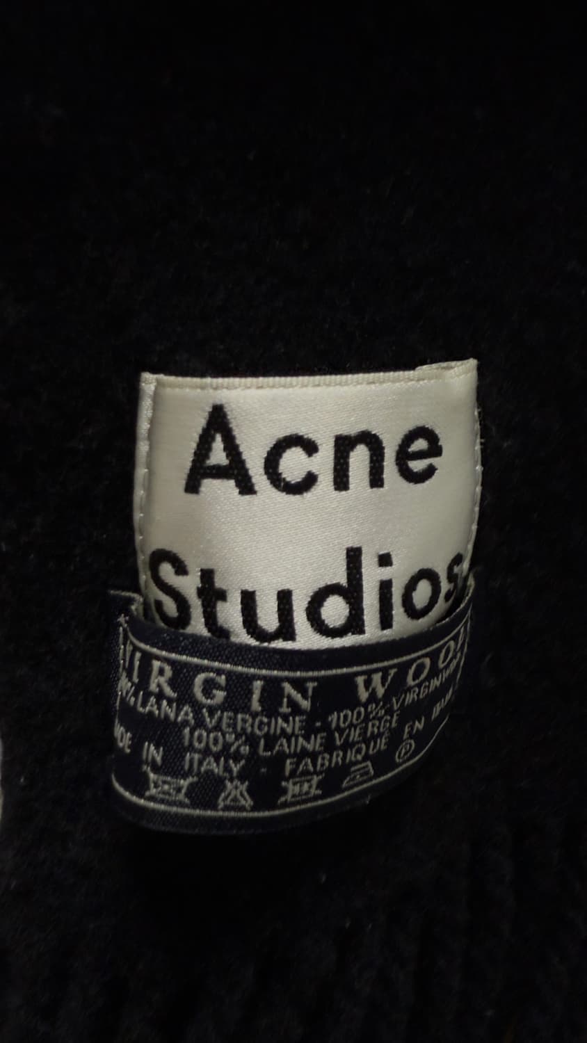 아크네 스튜디오 버진 울 숄 상품이미지2