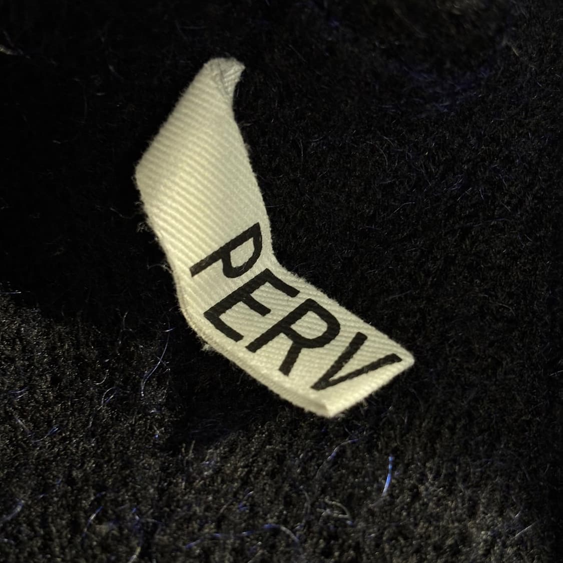 F) 퍼버즈 PERVERZE 모헤어 리버서블 대미지 가디건 상품이미지7