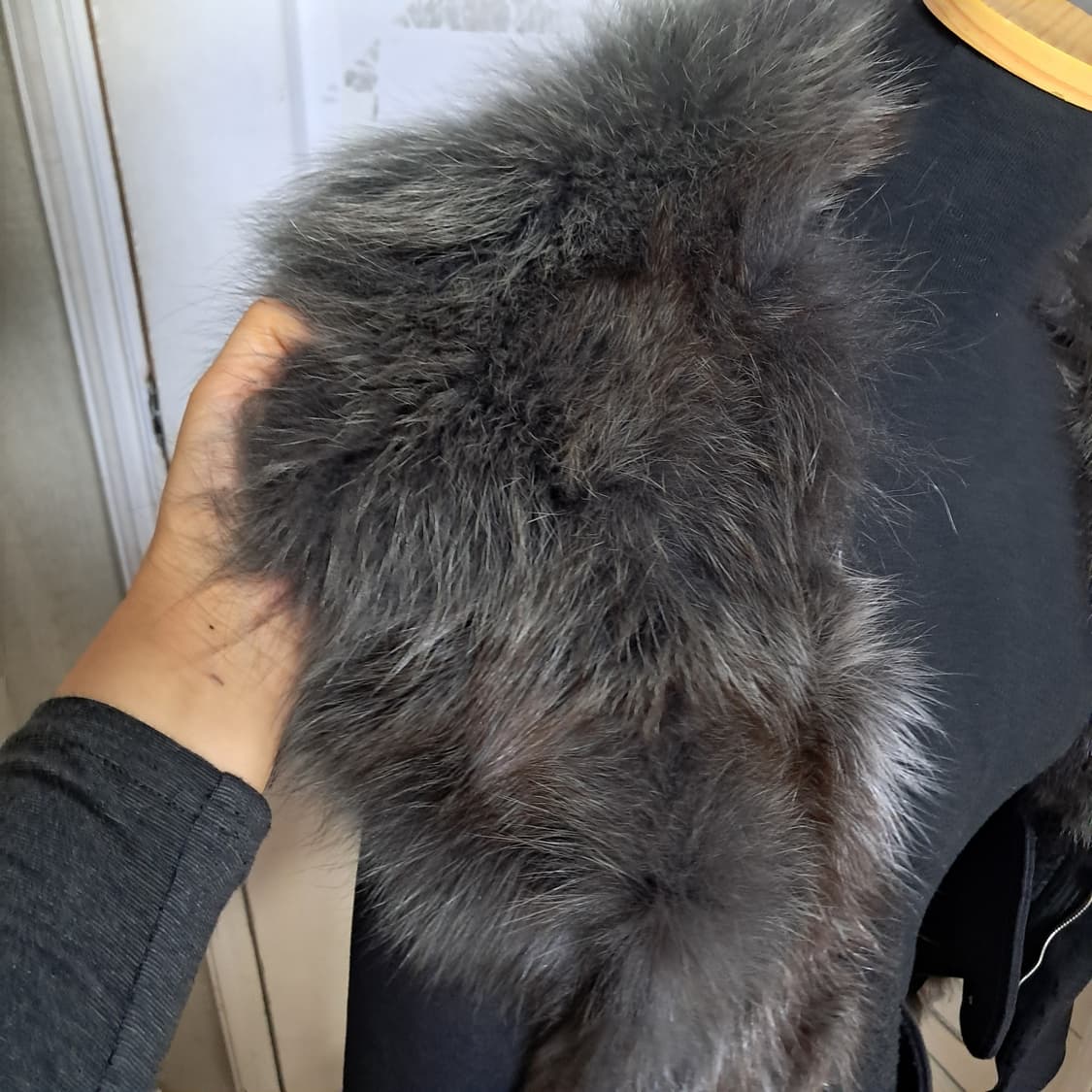 Sisley 시슬리 모피퍼 여우털 무스탕 코트 42(약 55추천) 상품이미지4