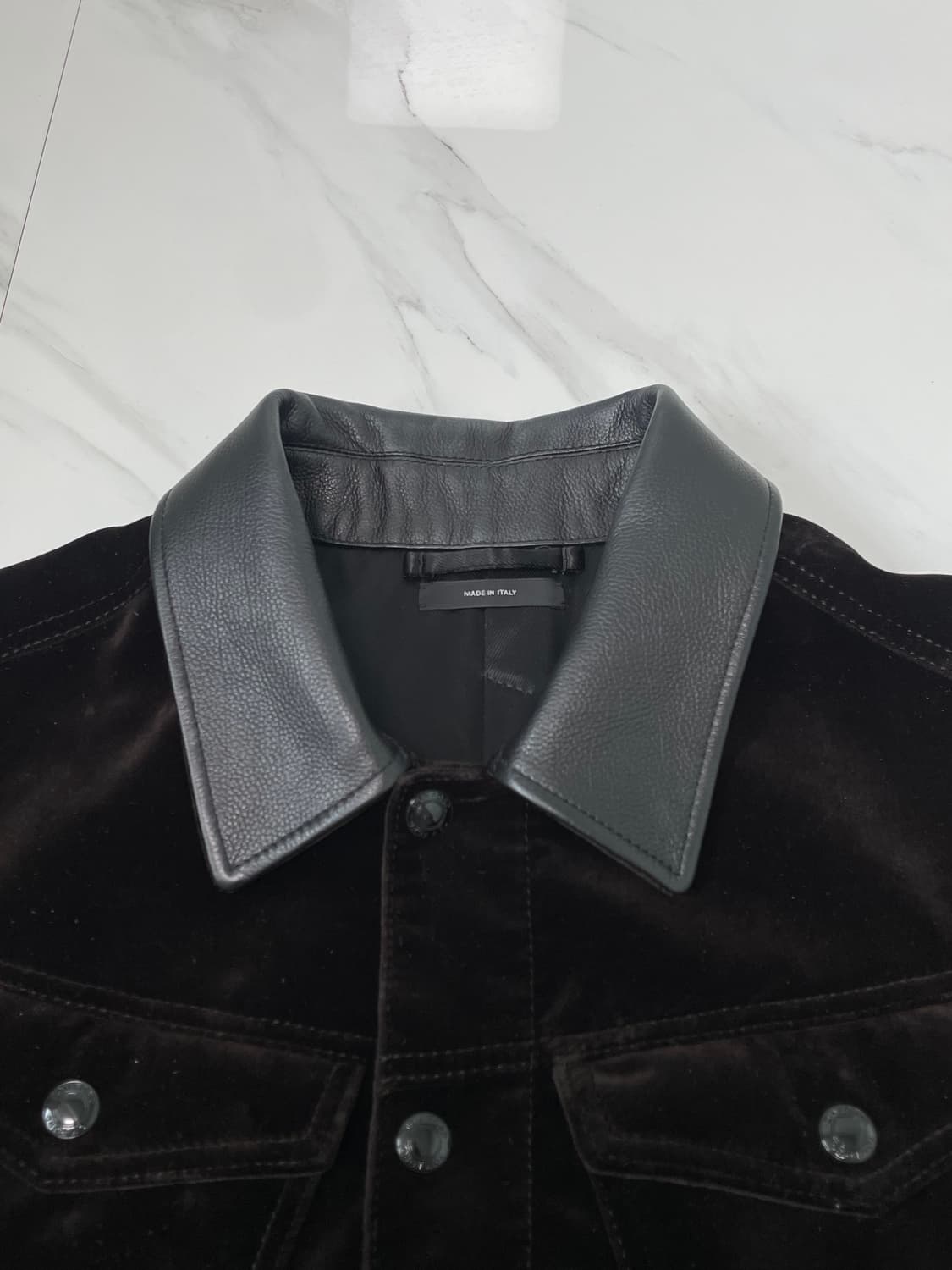 새상품 톰포드 레더 벨벳 웨스턴 트러커 자켓 50 상품이미지2