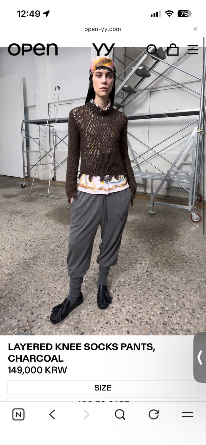 LAYERED KNEE SOCKS PANTS, CHARCOAL 상품이미지2