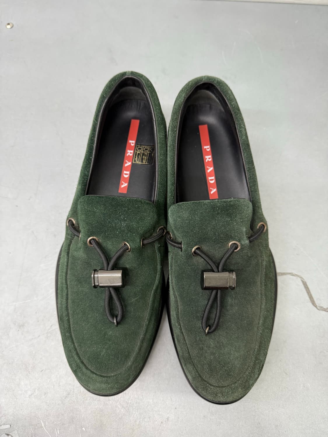 Prada suede toggle slipon loafers 프라다 로퍼 상품이미지3