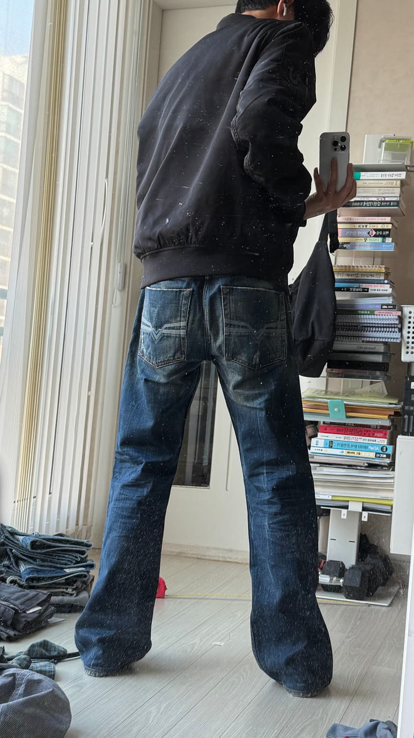 디젤 자티니 플레어핏 데님w30 L32 상품이미지3