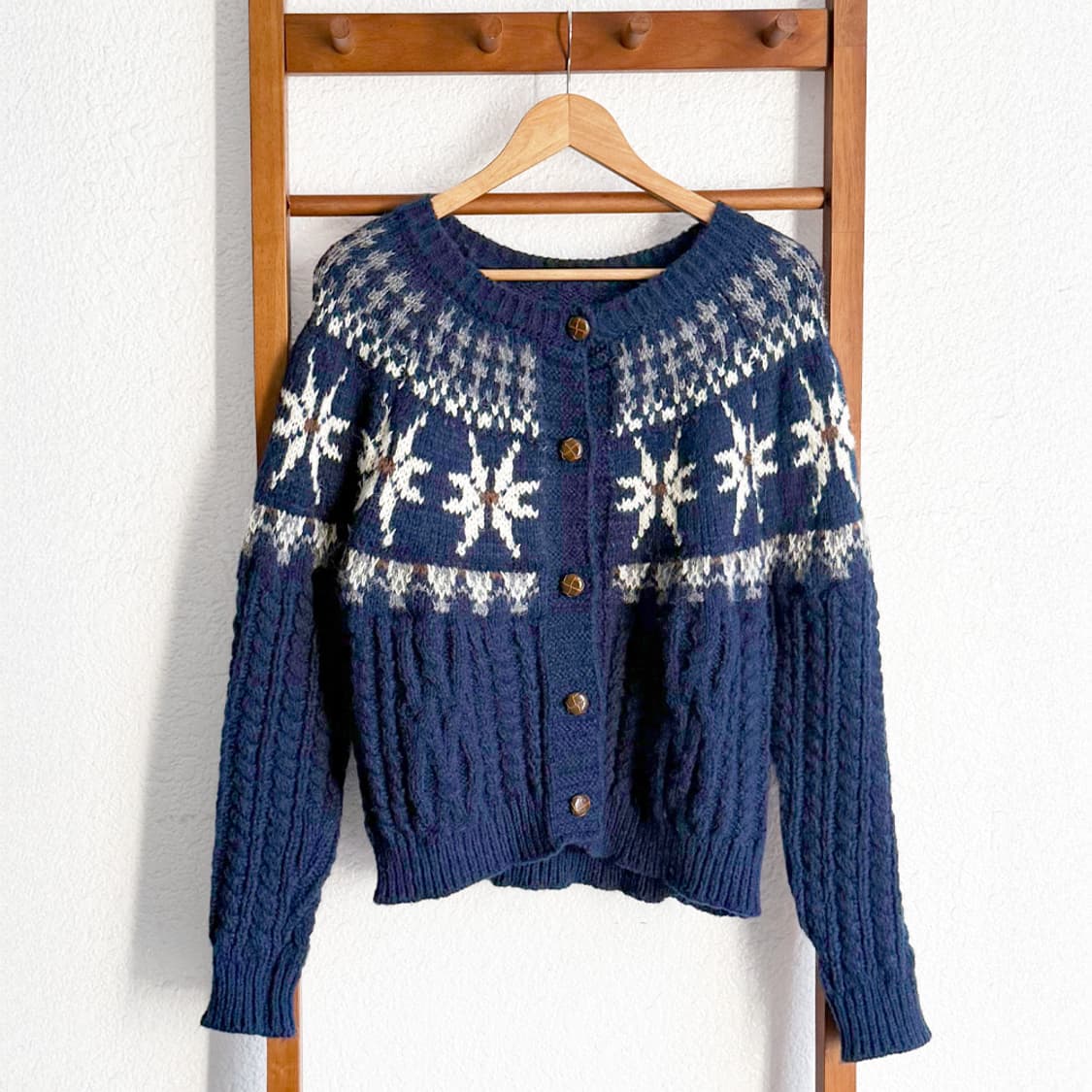 오븐에서 탄 메론빵 가디건 상품이미지1