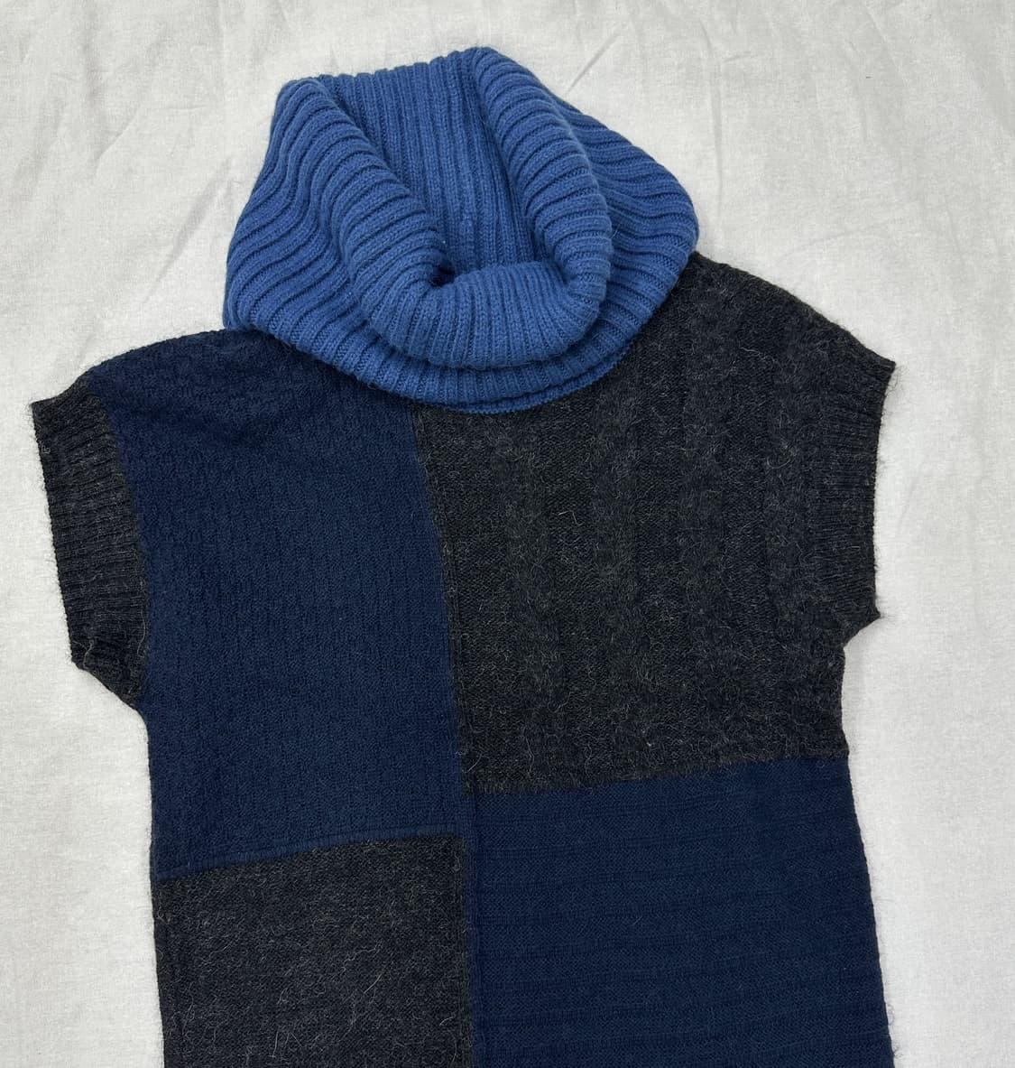 LOVE MOSCHINO 니트원피스 상품이미지4