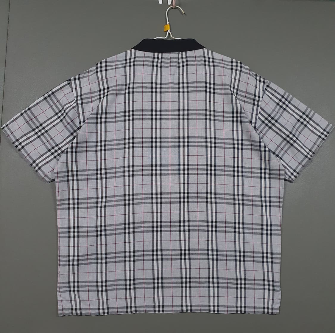 2XL) 버버리 런던 크레스트 노바 체크 반팔 카라티 폴로 셔츠 그레이 상품이미지6
