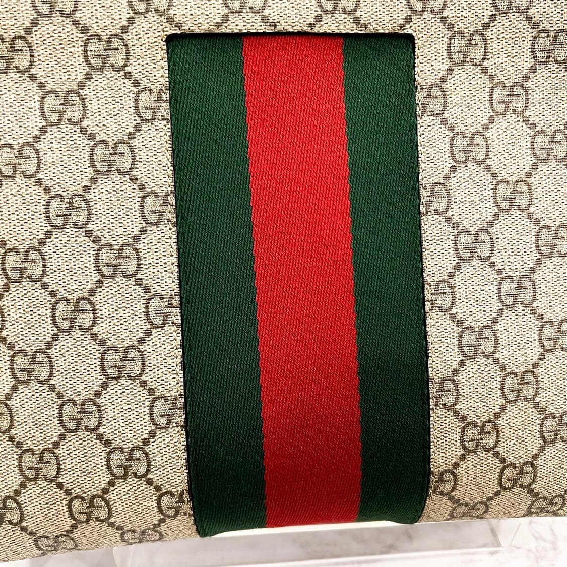 구찌 GG 수프림 웹 클러치 상품이미지3