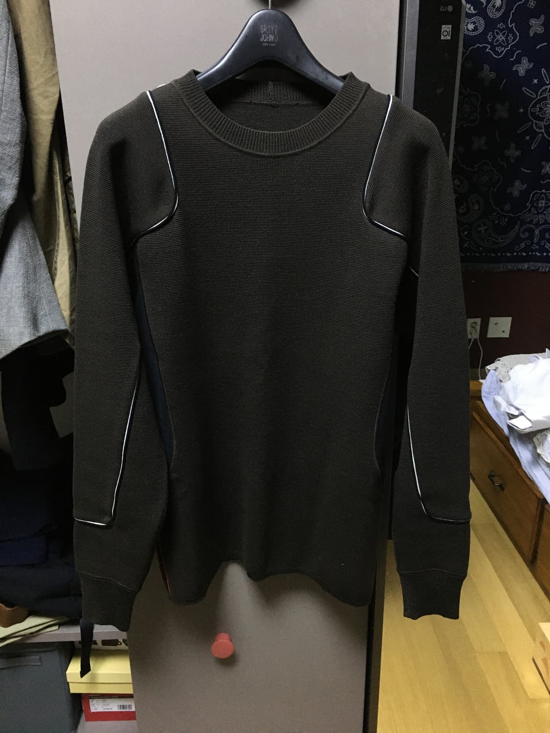 프라다 스포츠 니트 상품이미지2