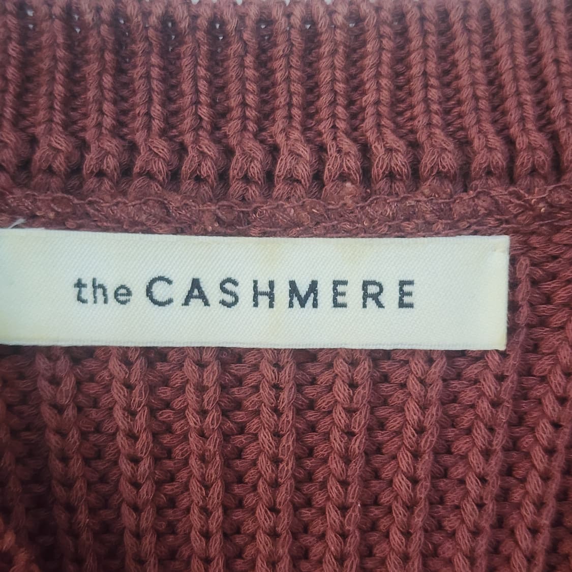더 캐시미어 브라운 니트 반팔 상품이미지3